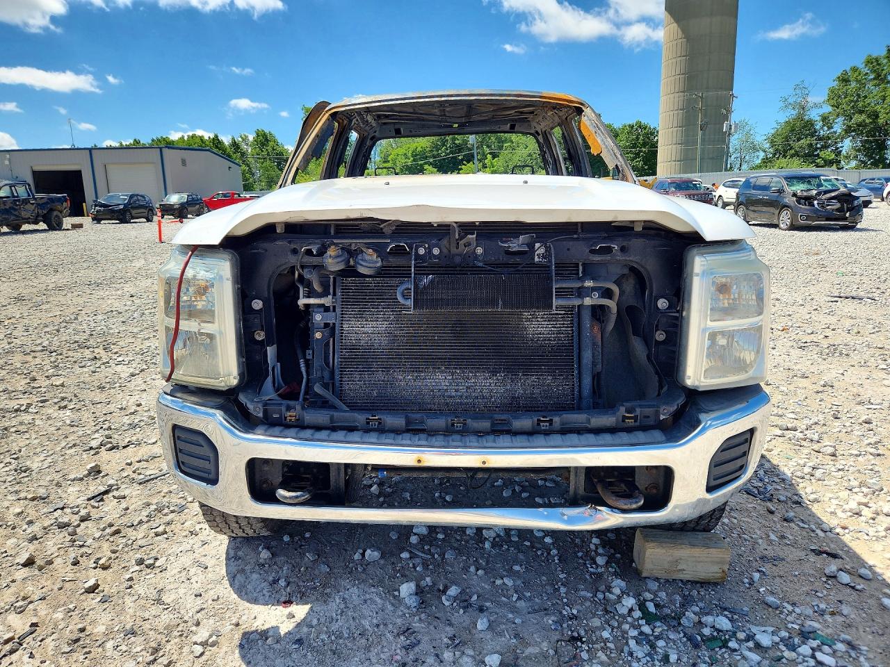 2012 Ford F250 Super Duty Белый vin: 1FT7W2B67CEB89375