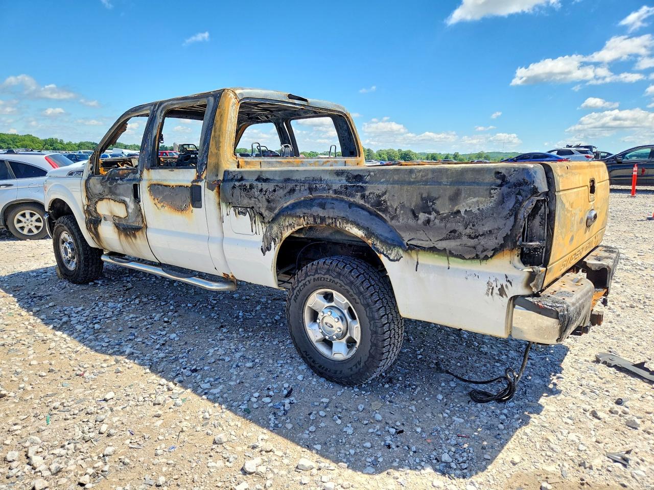 2012 Ford F250 Super Duty Белый vin: 1FT7W2B67CEB89375