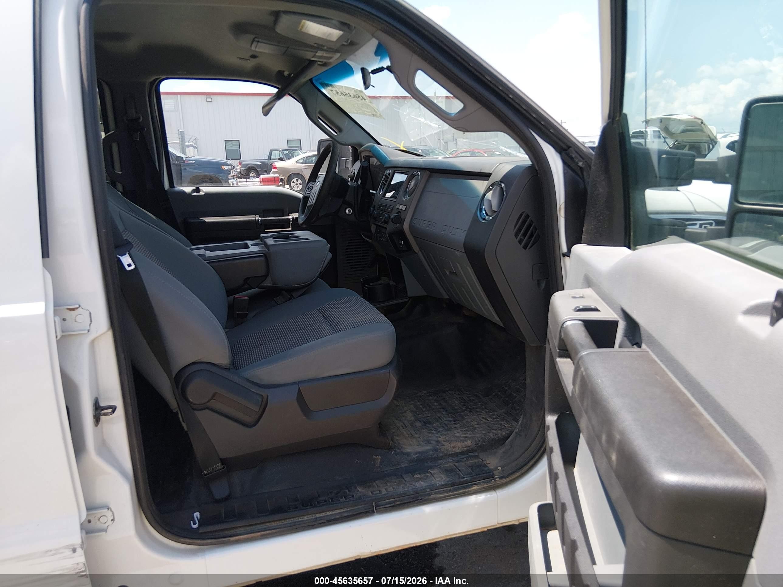 2012 Ford Super Duty F-250 Srw King Ranch/lariat/xl/xlt White vin: 1FT7W2B67CEC51891