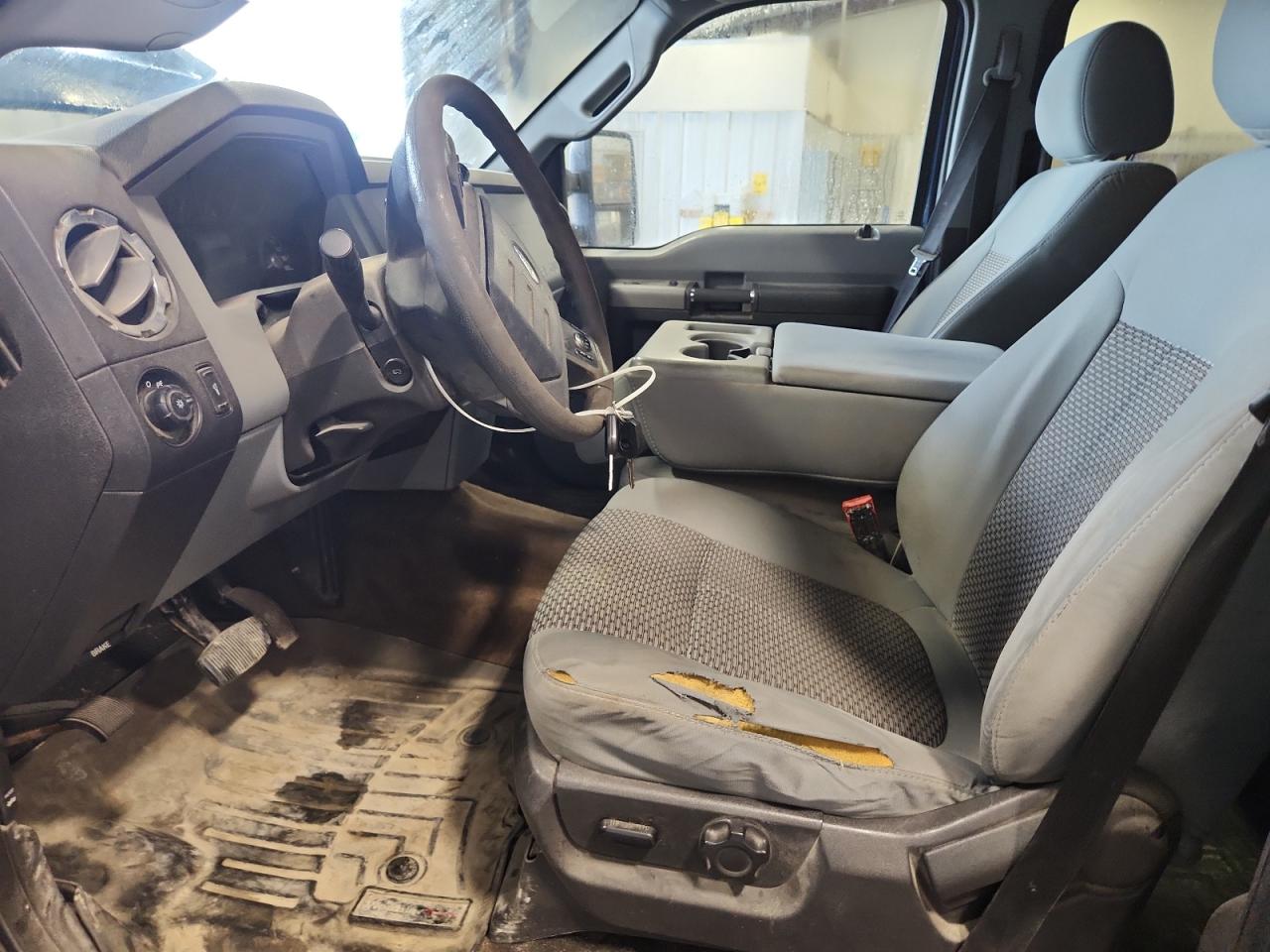 2013 Ford F250 Super Duty Blue vin: 1FT7W2B67DEA40756 Damage: Steering Wheel, Worn, Replacement Required