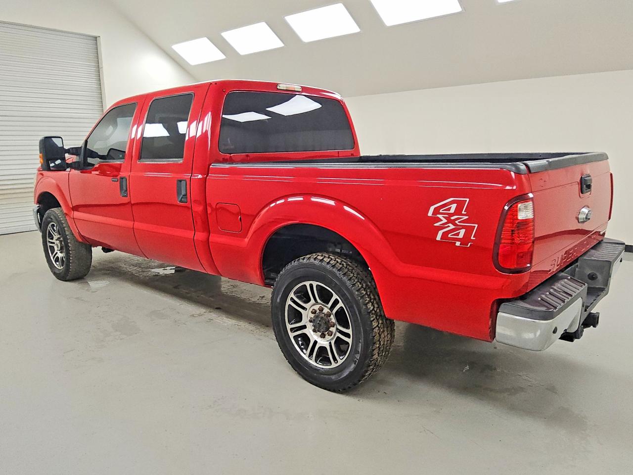 2015 Ford F250 Super Duty Red vin: 1FT7W2B67FEB78493