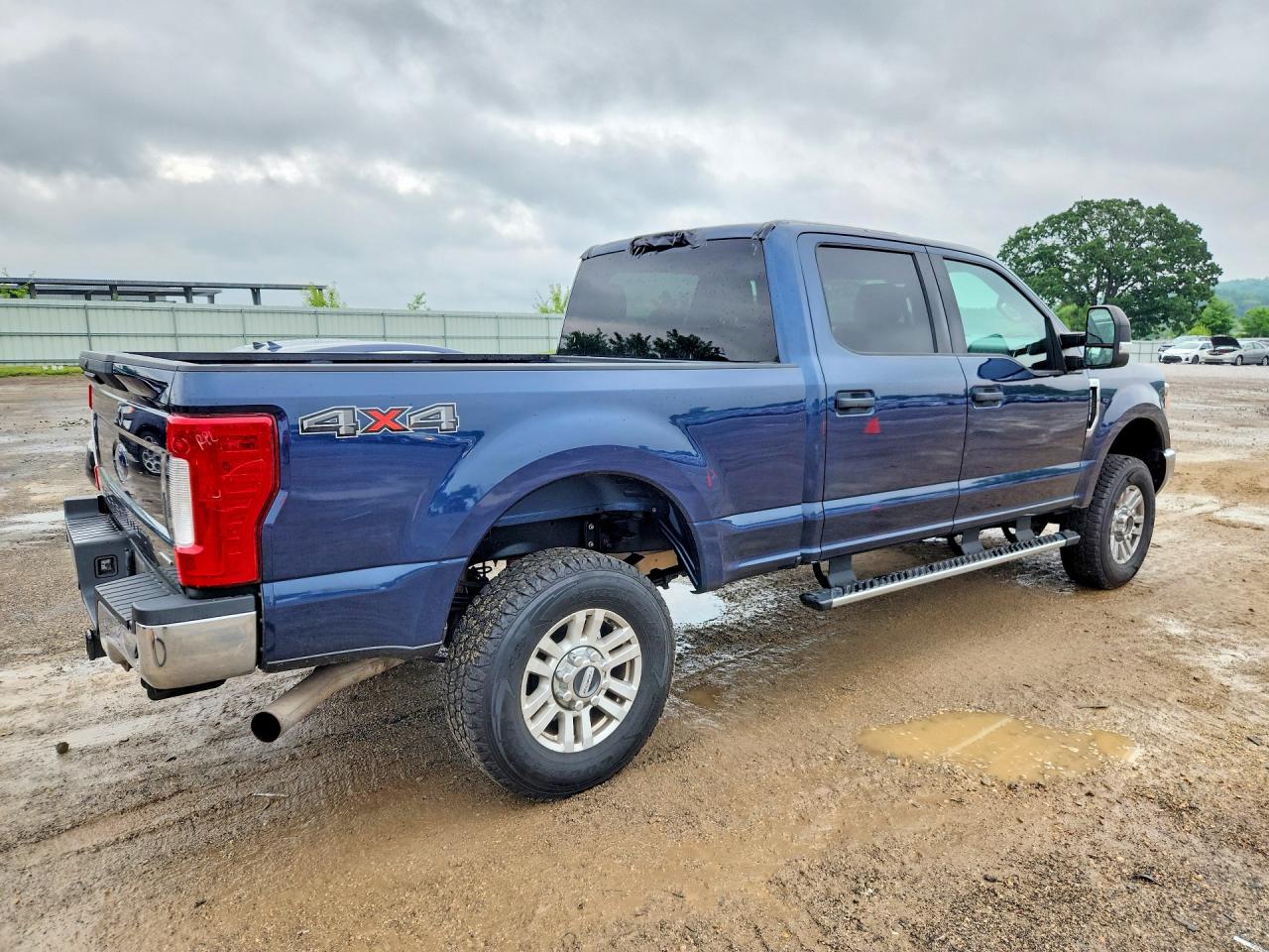 2017 Ford F250 Super Duty Blue vin: 1FT7W2B67HEE56747