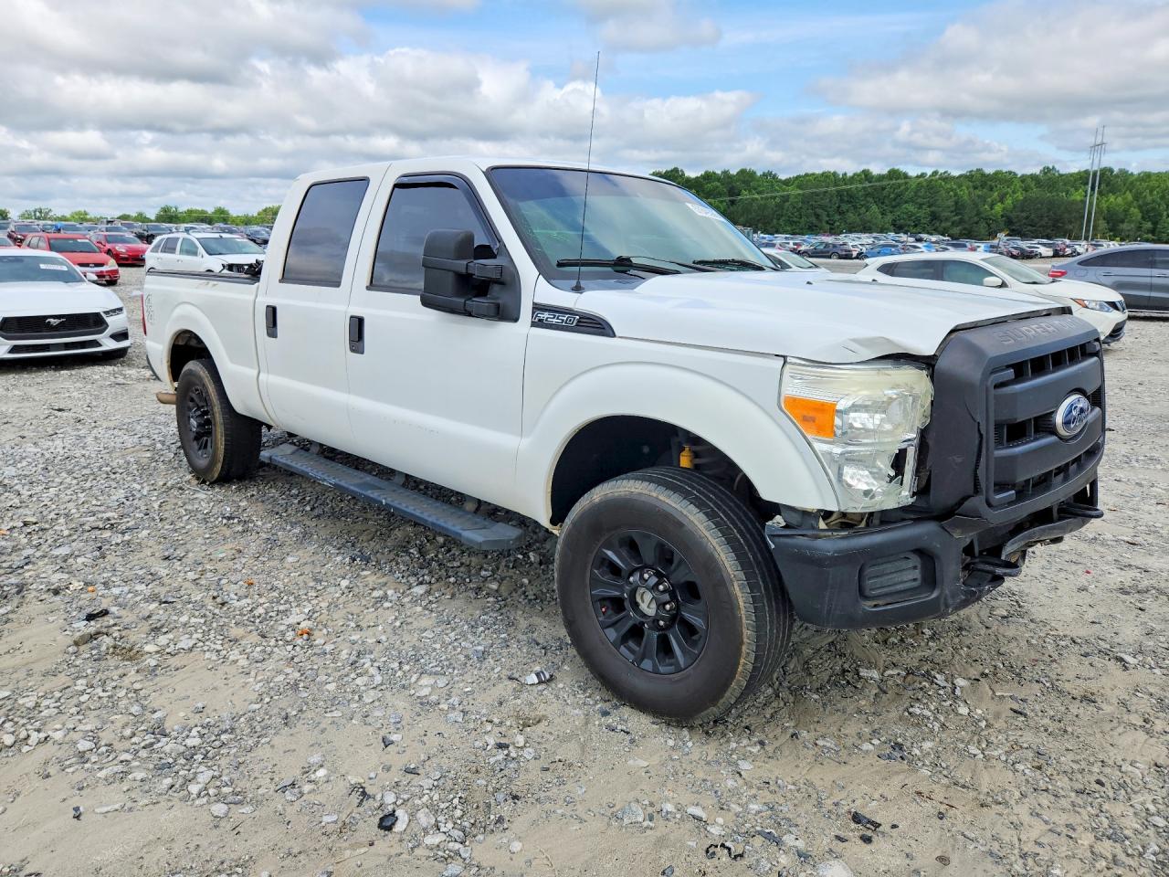 2011 Ford F250 Super Duty White vin: 1FT7W2B68BEA59412