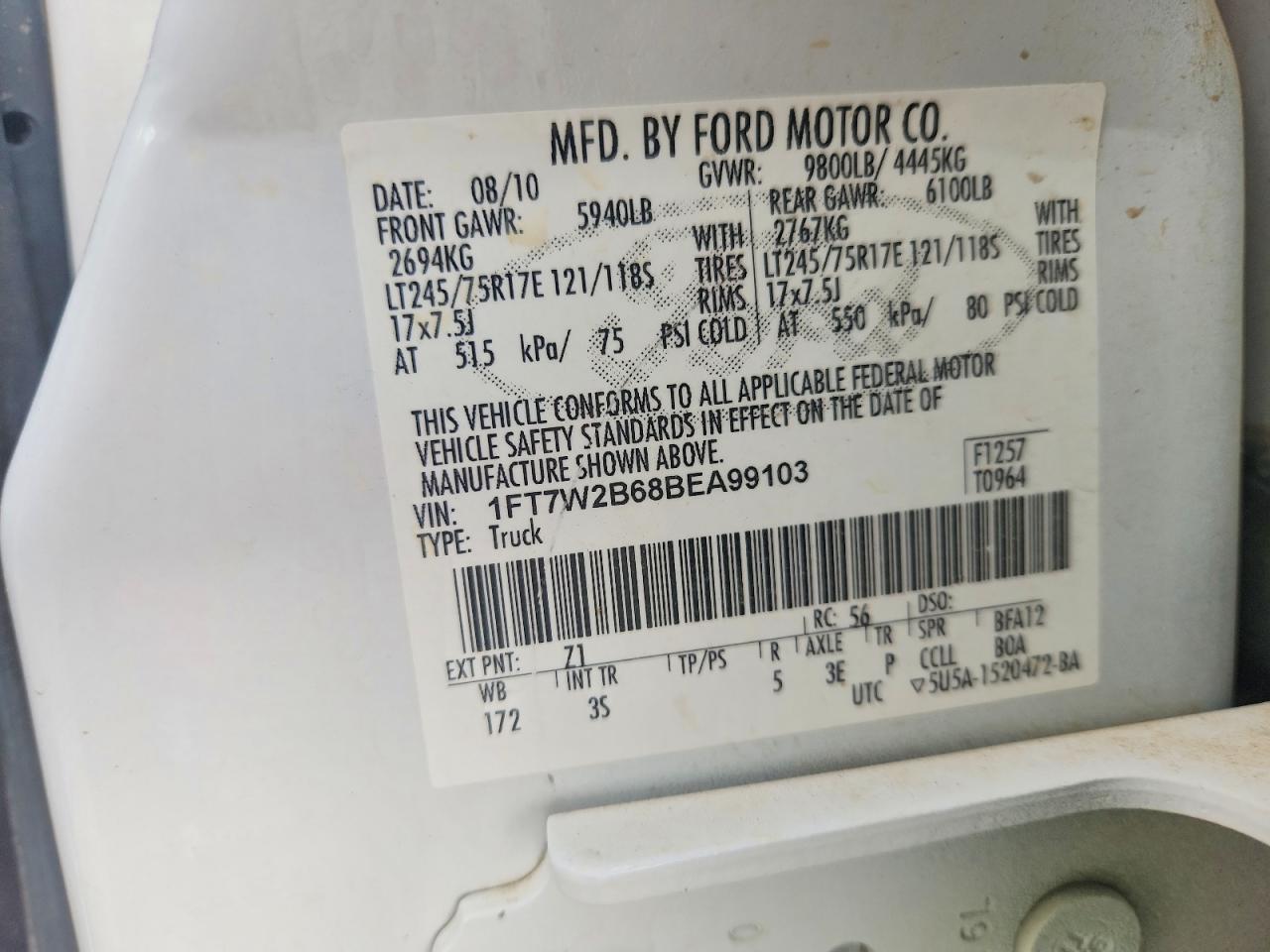 2011 Ford F250 Super Duty White vin: 1FT7W2B68BEA99103