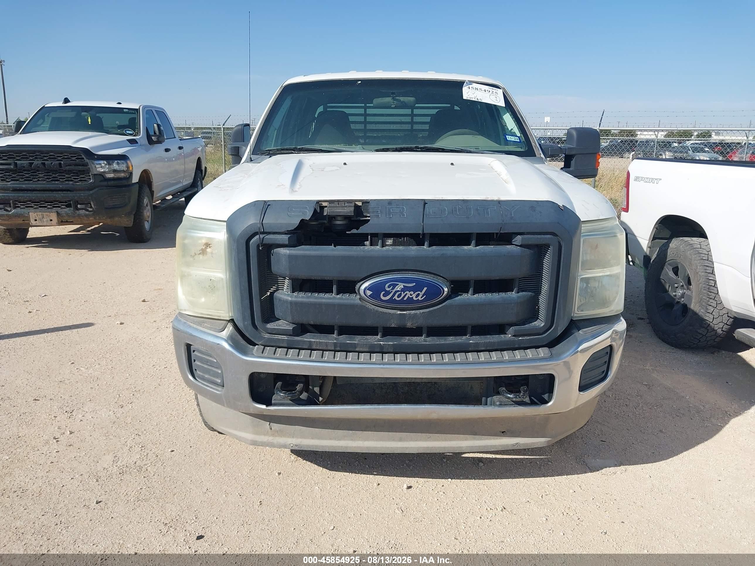 2012 Ford F-250 Xl White vin: 1FT7W2B68CEA78804