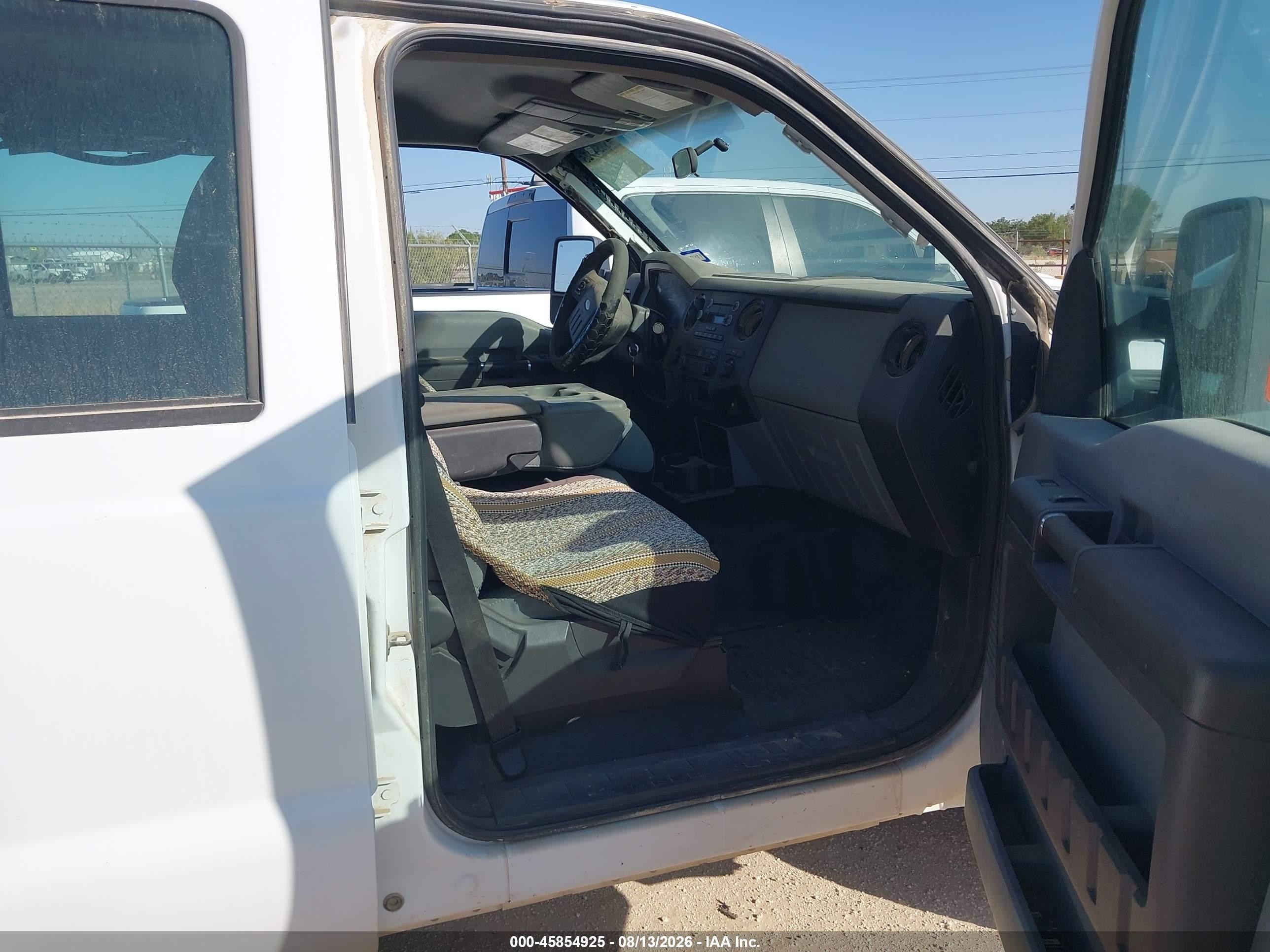 2012 Ford F-250 Xl White vin: 1FT7W2B68CEA78804
