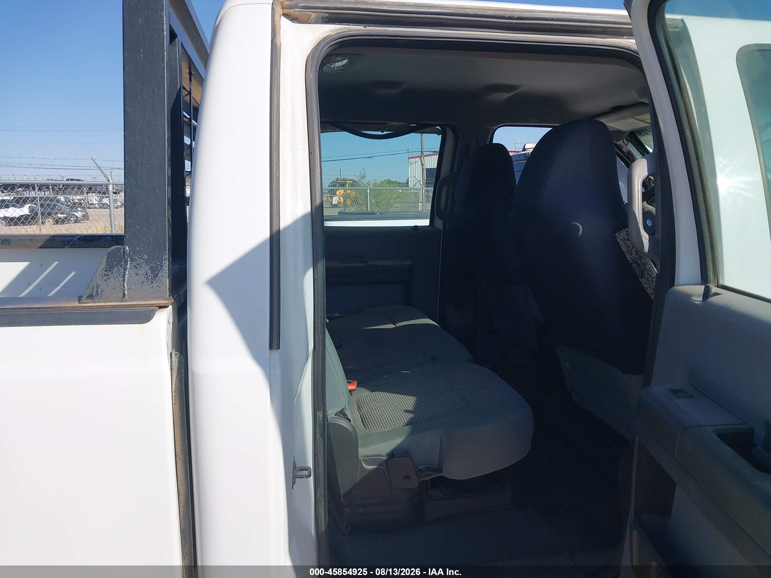 2012 Ford F-250 Xl White vin: 1FT7W2B68CEA78804
