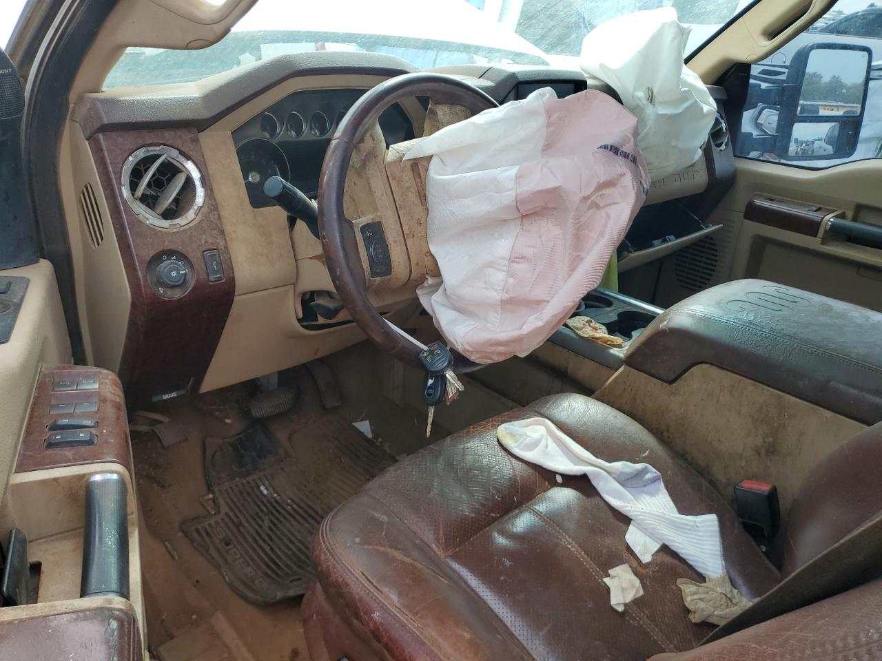 2014 Ford F250 Super Duty White vin: 1FT7W2B68EEB06460
