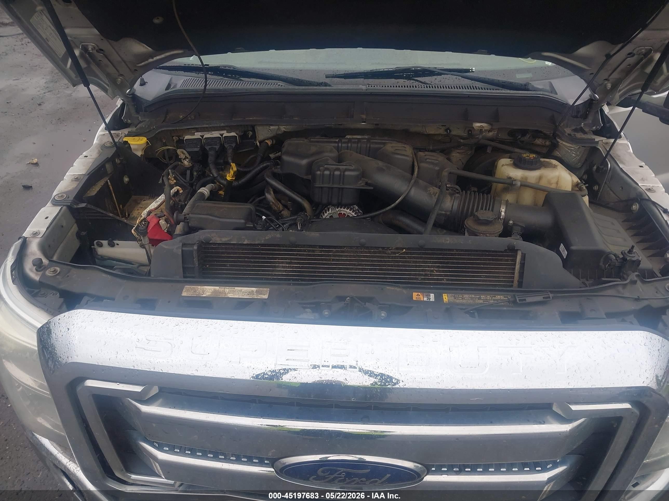 2014 Ford F-250 Xlt Серебряный vin: 1FT7W2B68EEB09746