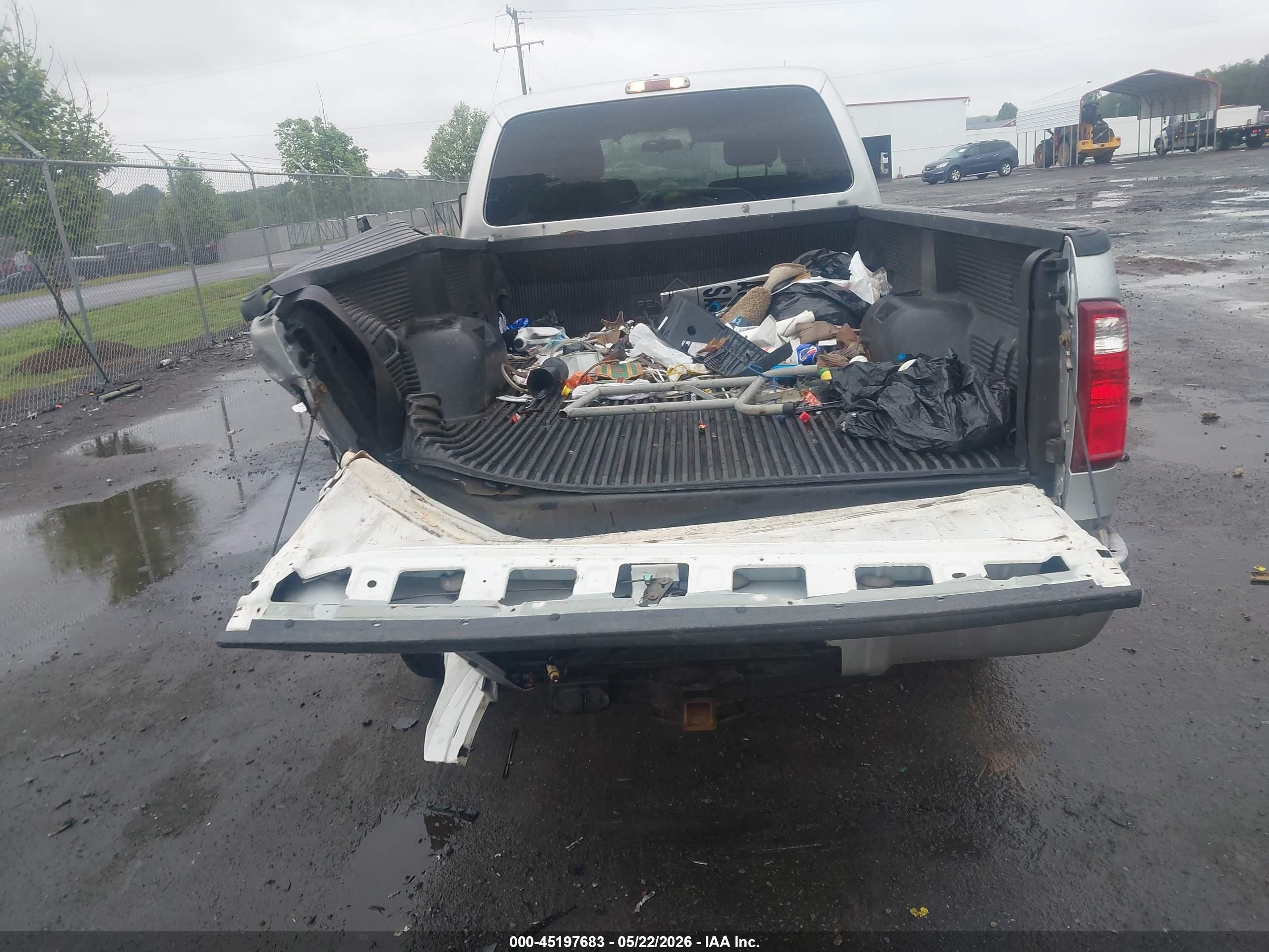 2014 Ford F-250 Xlt Серебряный vin: 1FT7W2B68EEB09746