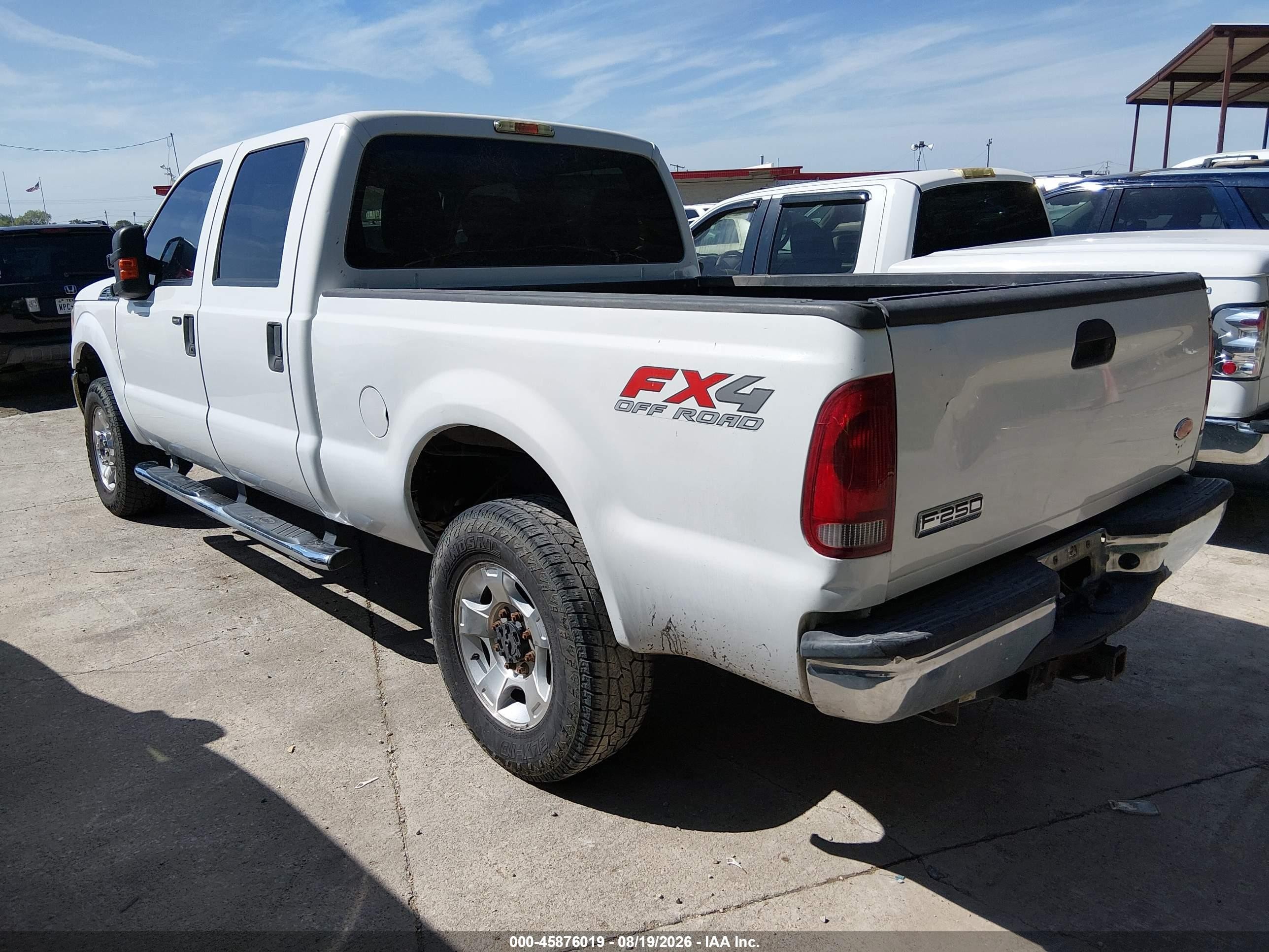 2015 Ford F-250 Xlt Белый vin: 1FT7W2B68FEB21896