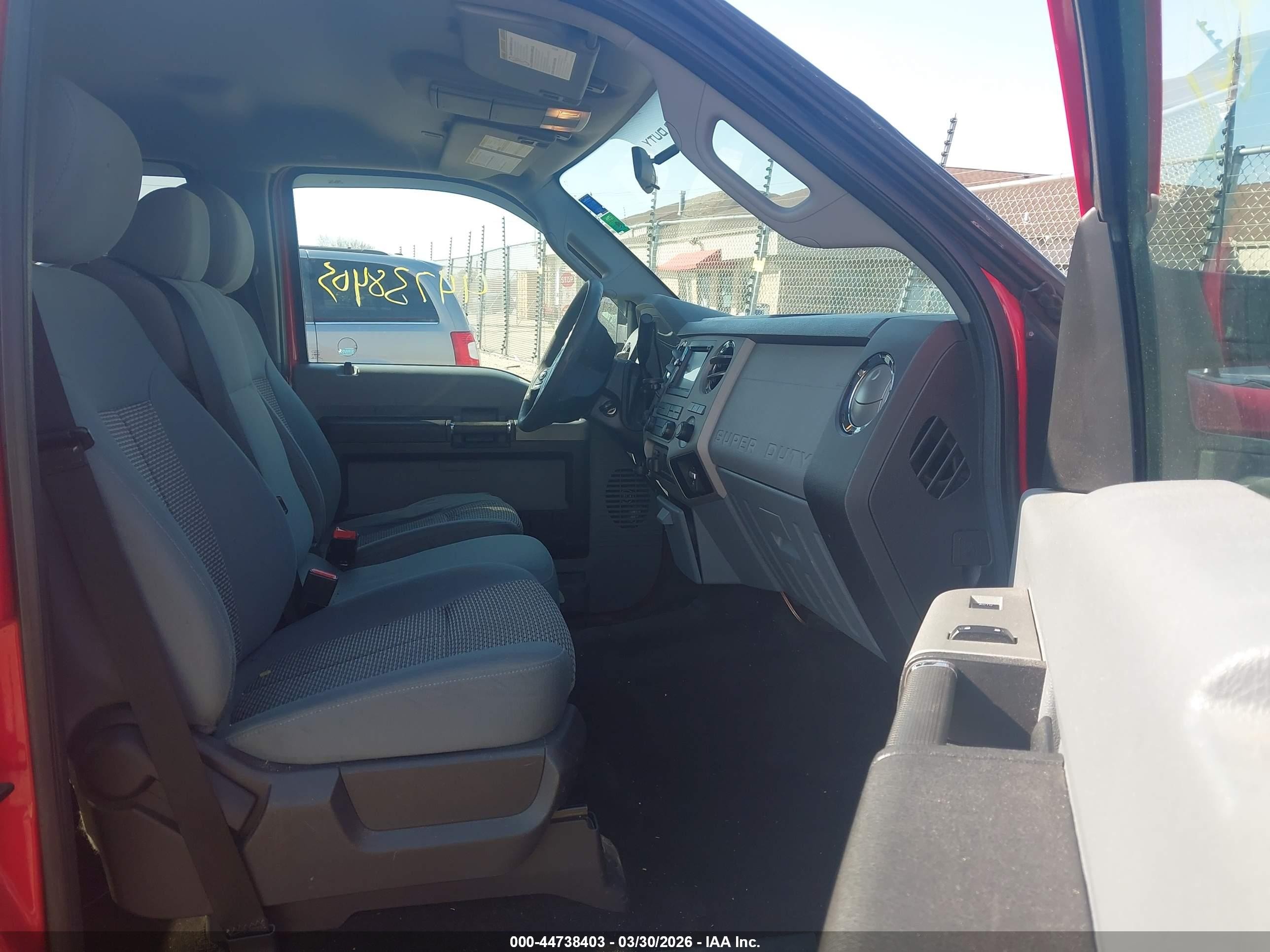 2015 Ford F-250 Xlt Red vin: 1FT7W2B68FEB67616