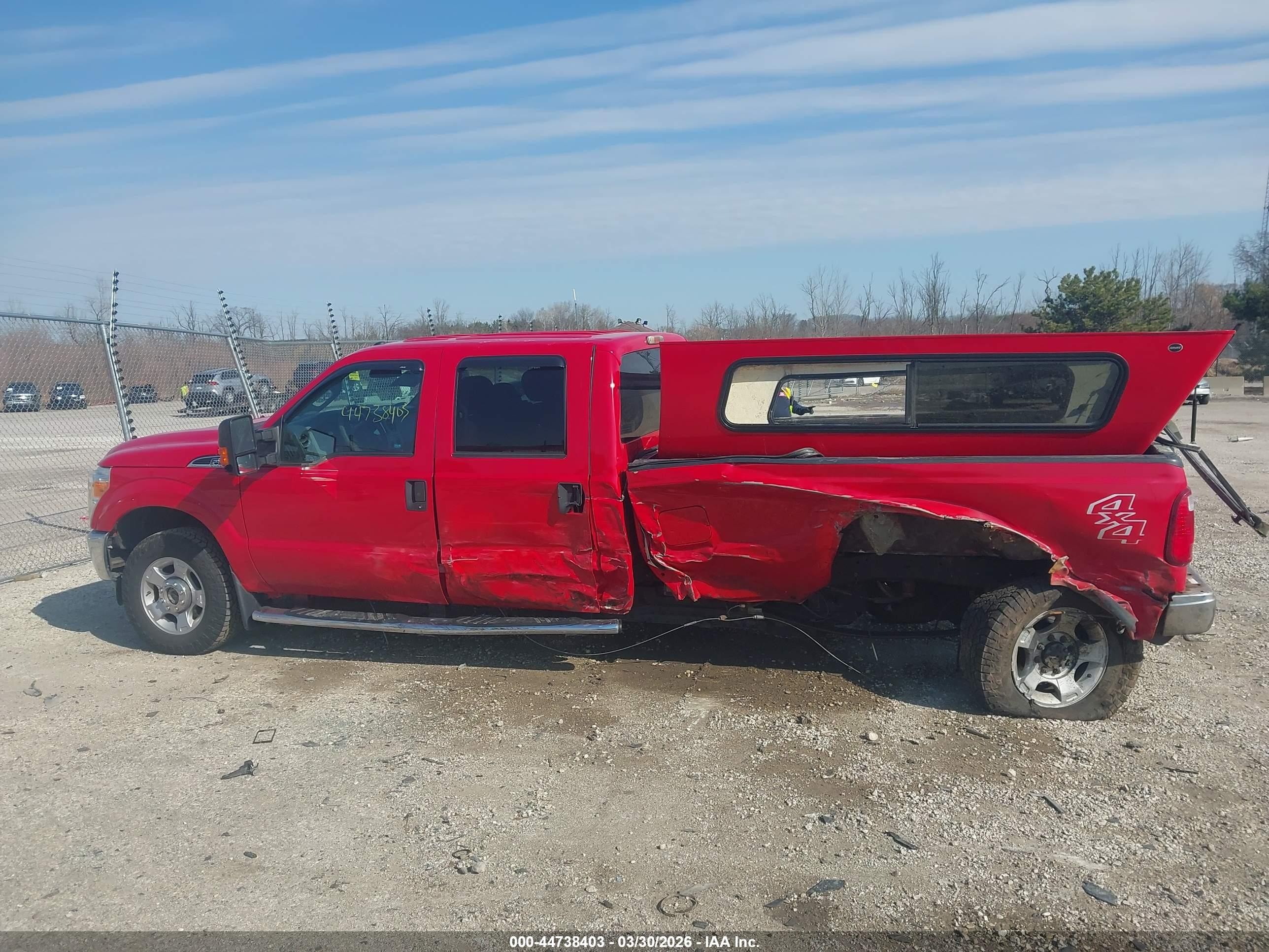 2015 Ford F-250 Xlt Red vin: 1FT7W2B68FEB67616