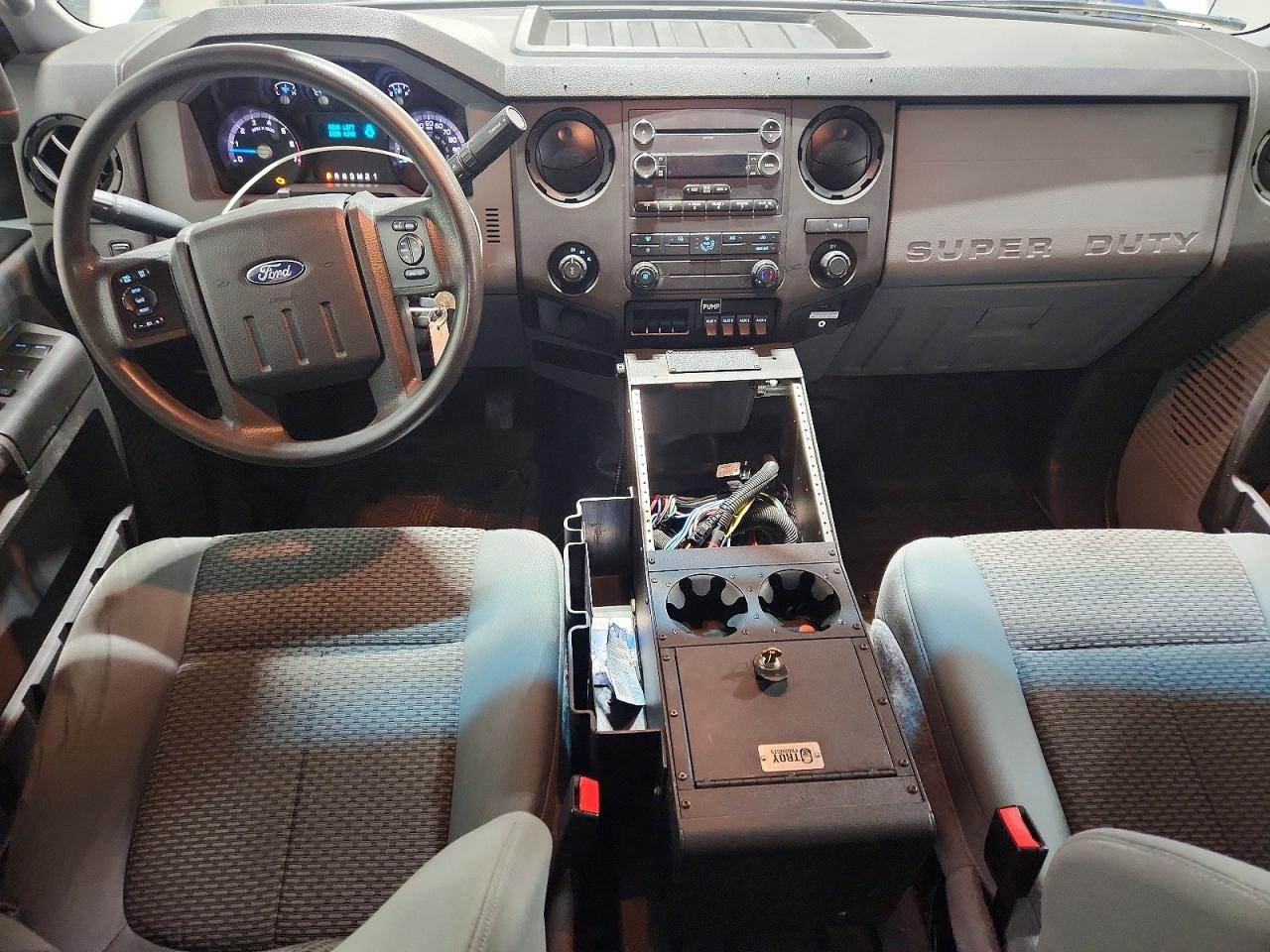 2015 Ford F250 Super Duty Белый vin: 1FT7W2B68FEC82703