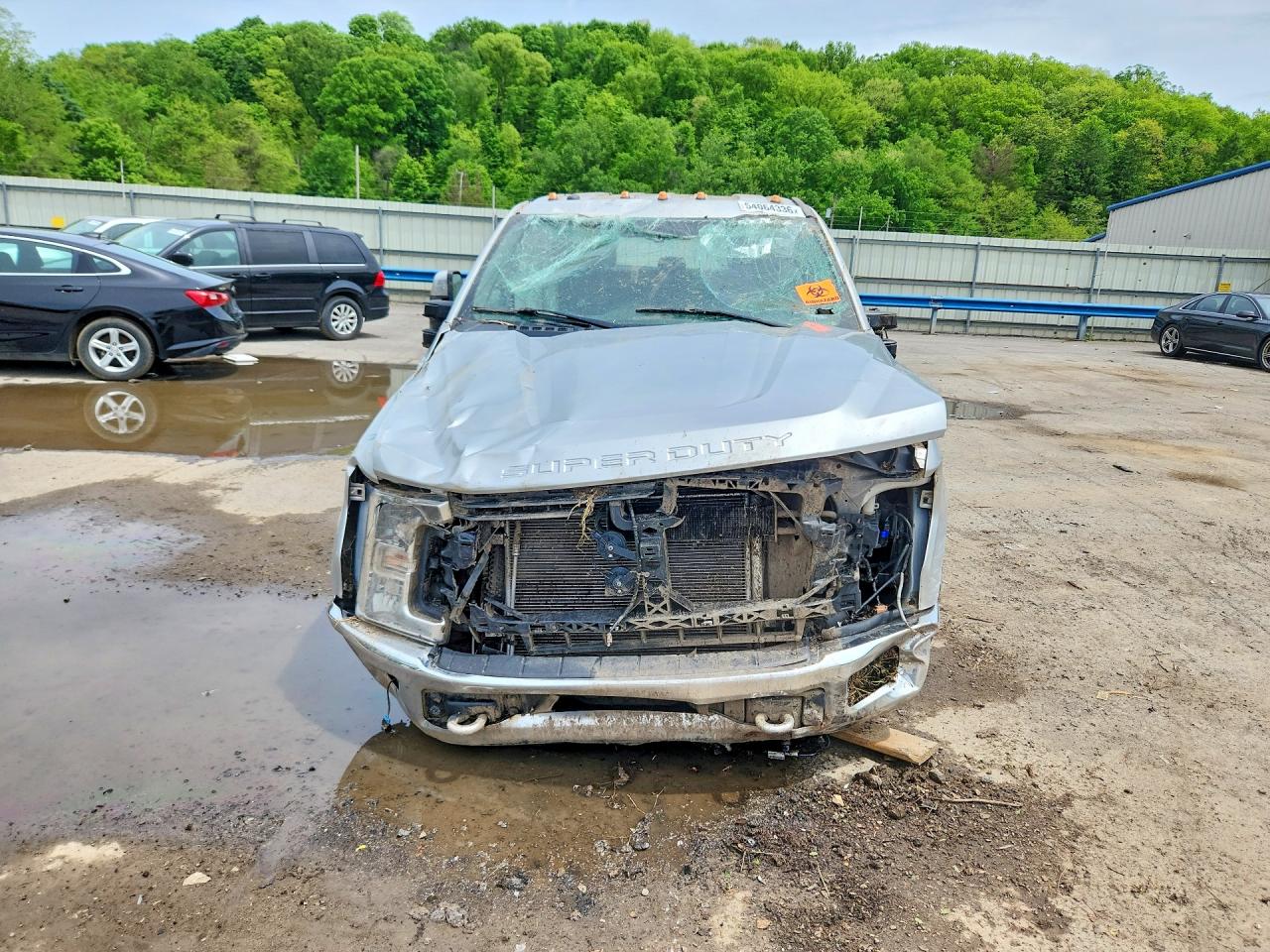 2019 Ford F250 Super Duty Серебряный vin: 1FT7W2B68KEE19438