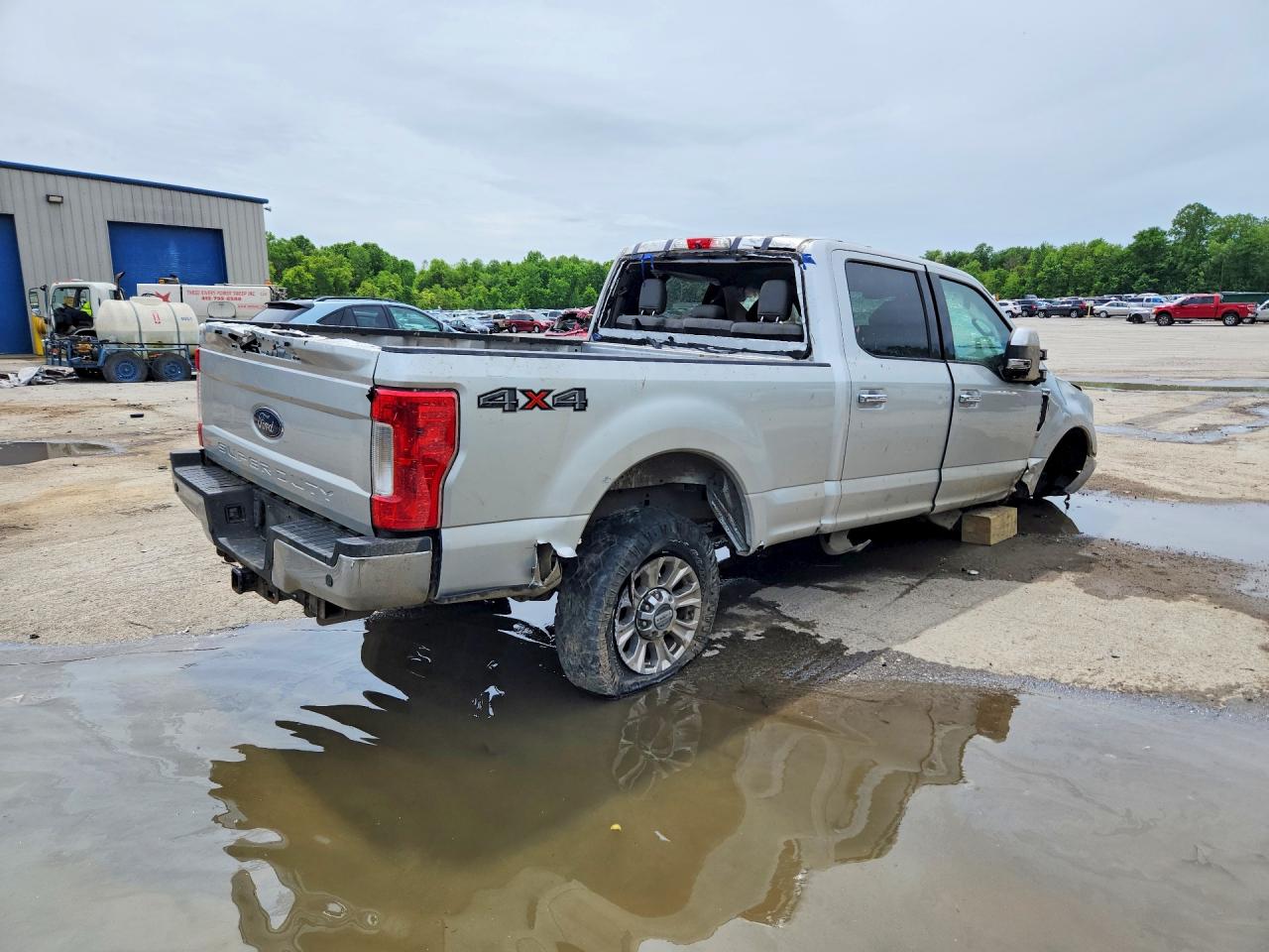 2019 Ford F250 Super Duty Серебряный vin: 1FT7W2B68KEE19438