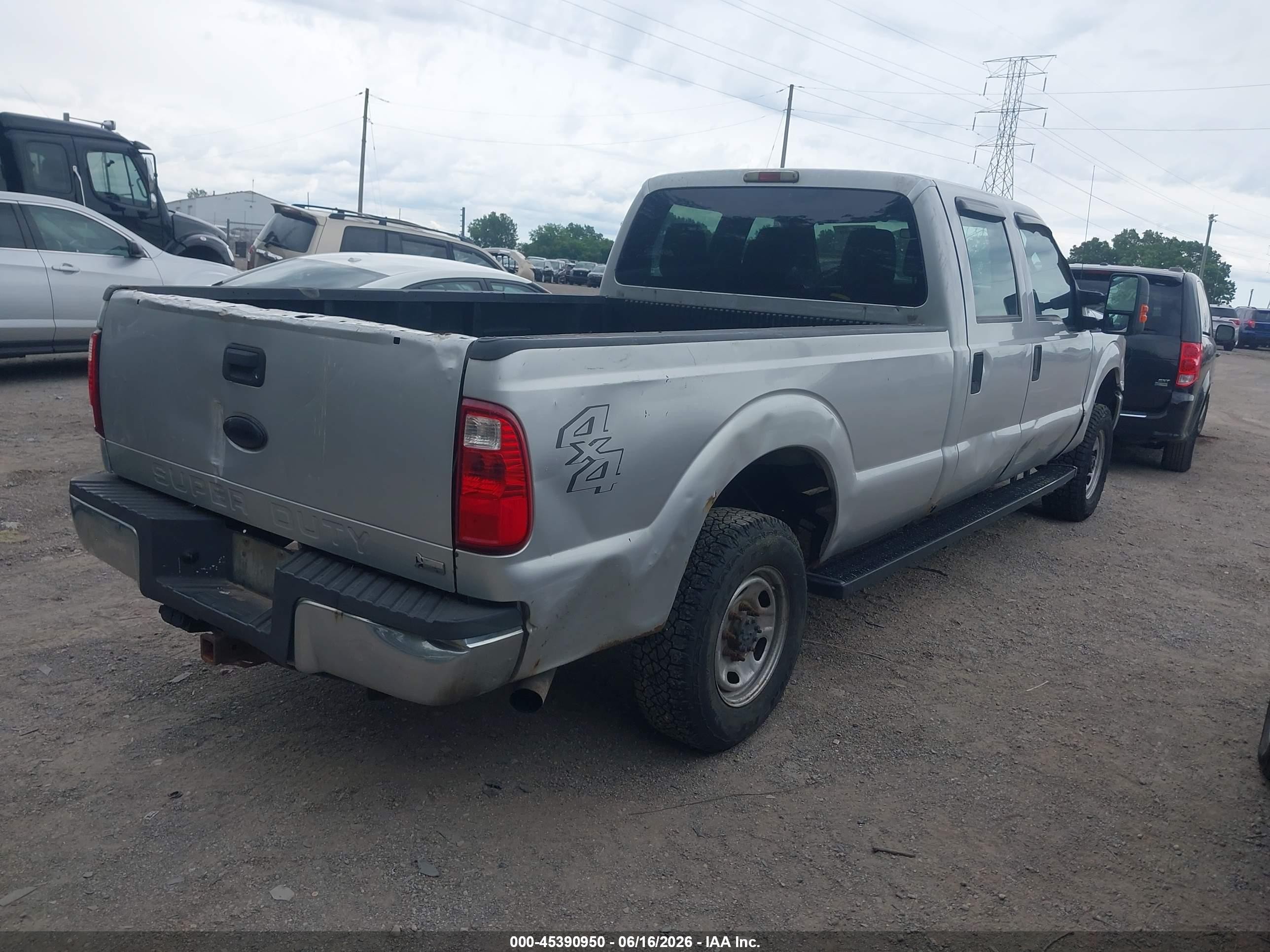 2011 Ford Super Duty F-250 Srw King Ranch/lariat/xl/xlt Silver vin: 1FT7W2B69BEC24092