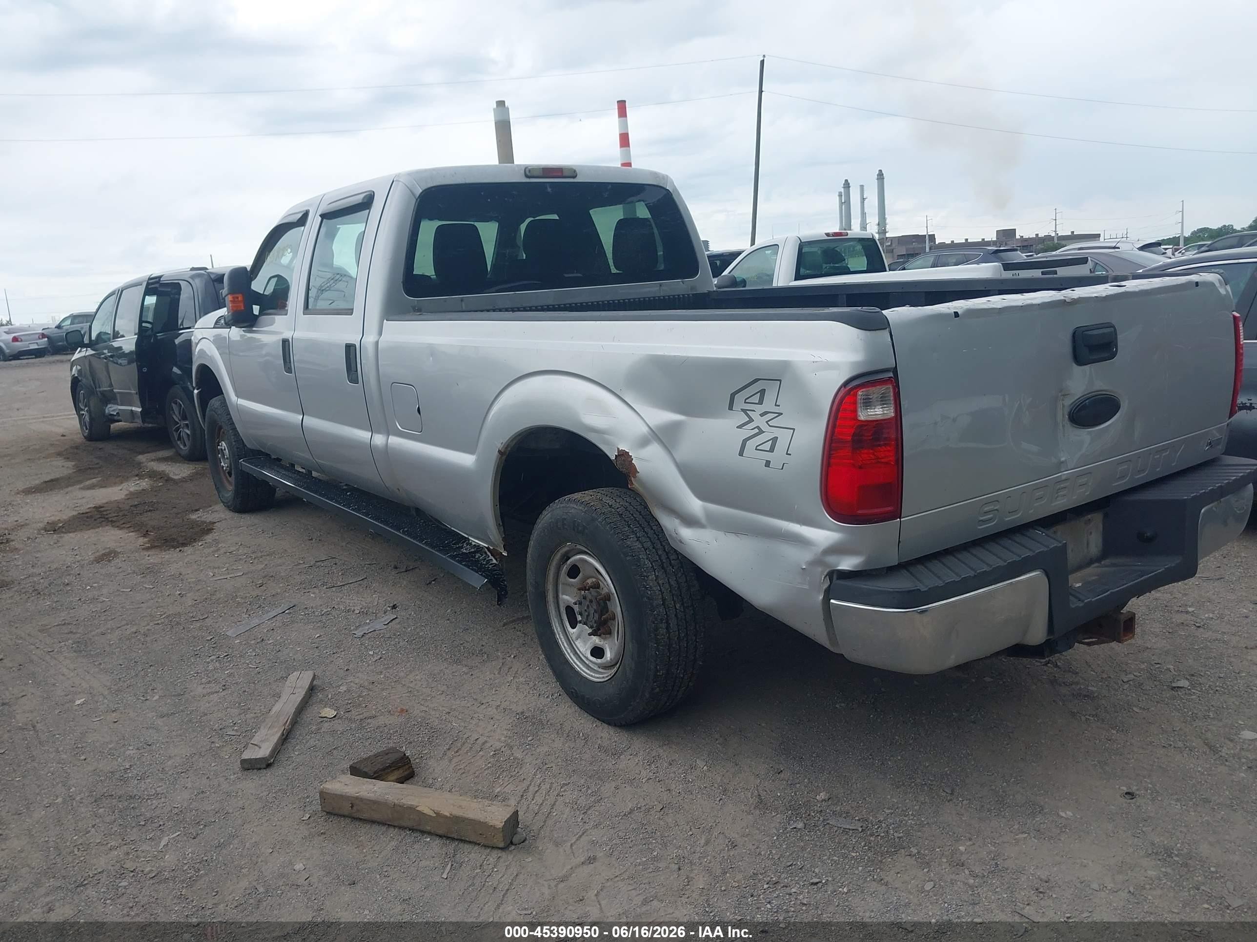 2011 Ford Super Duty F-250 Srw King Ranch/lariat/xl/xlt Silver vin: 1FT7W2B69BEC24092