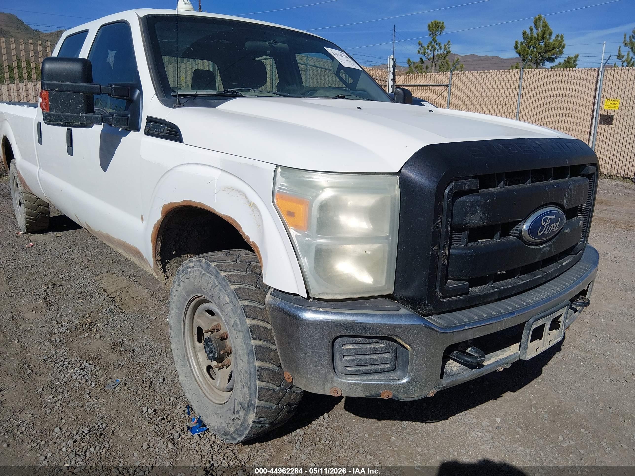 2011 Ford F-250 Xl White vin: 1FT7W2B69BEC69324