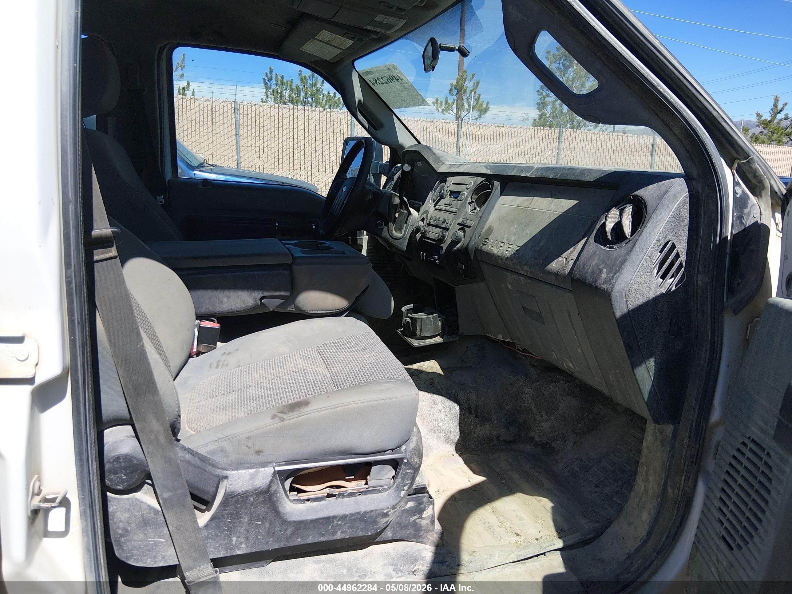 2011 Ford F-250 Xl White vin: 1FT7W2B69BEC69324