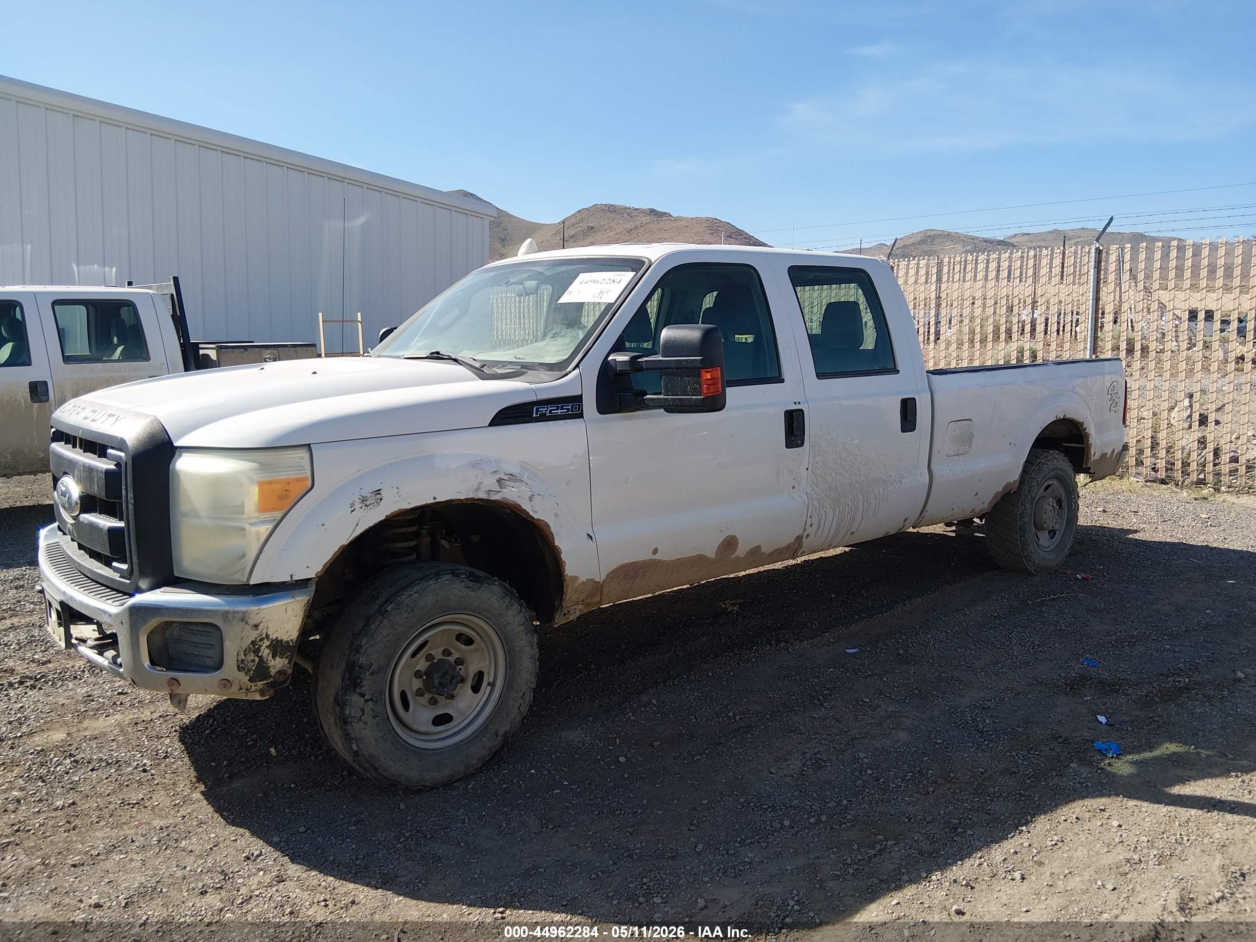 2011 Ford F-250 Xl White vin: 1FT7W2B69BEC69324