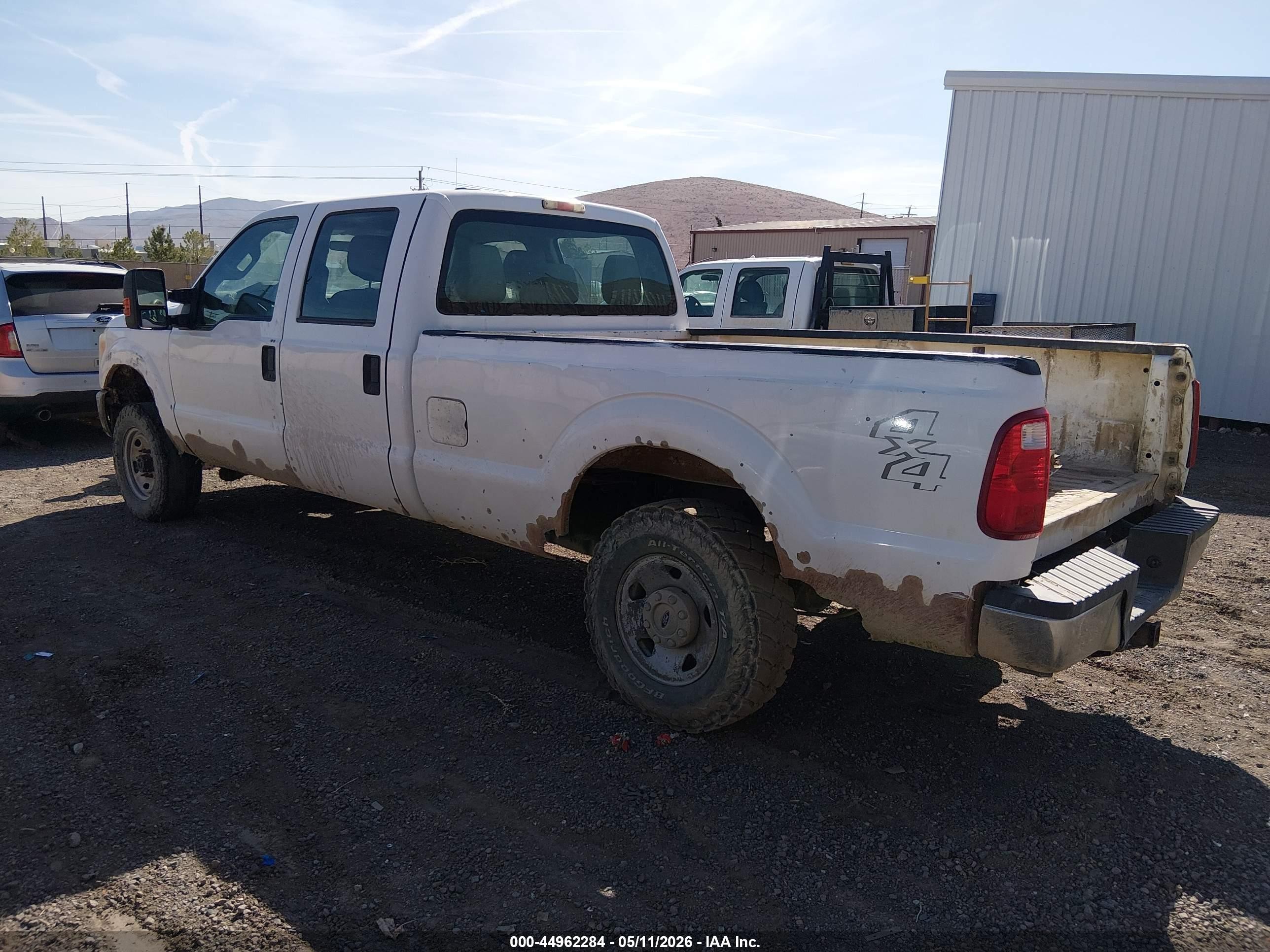 2011 Ford F-250 Xl White vin: 1FT7W2B69BEC69324
