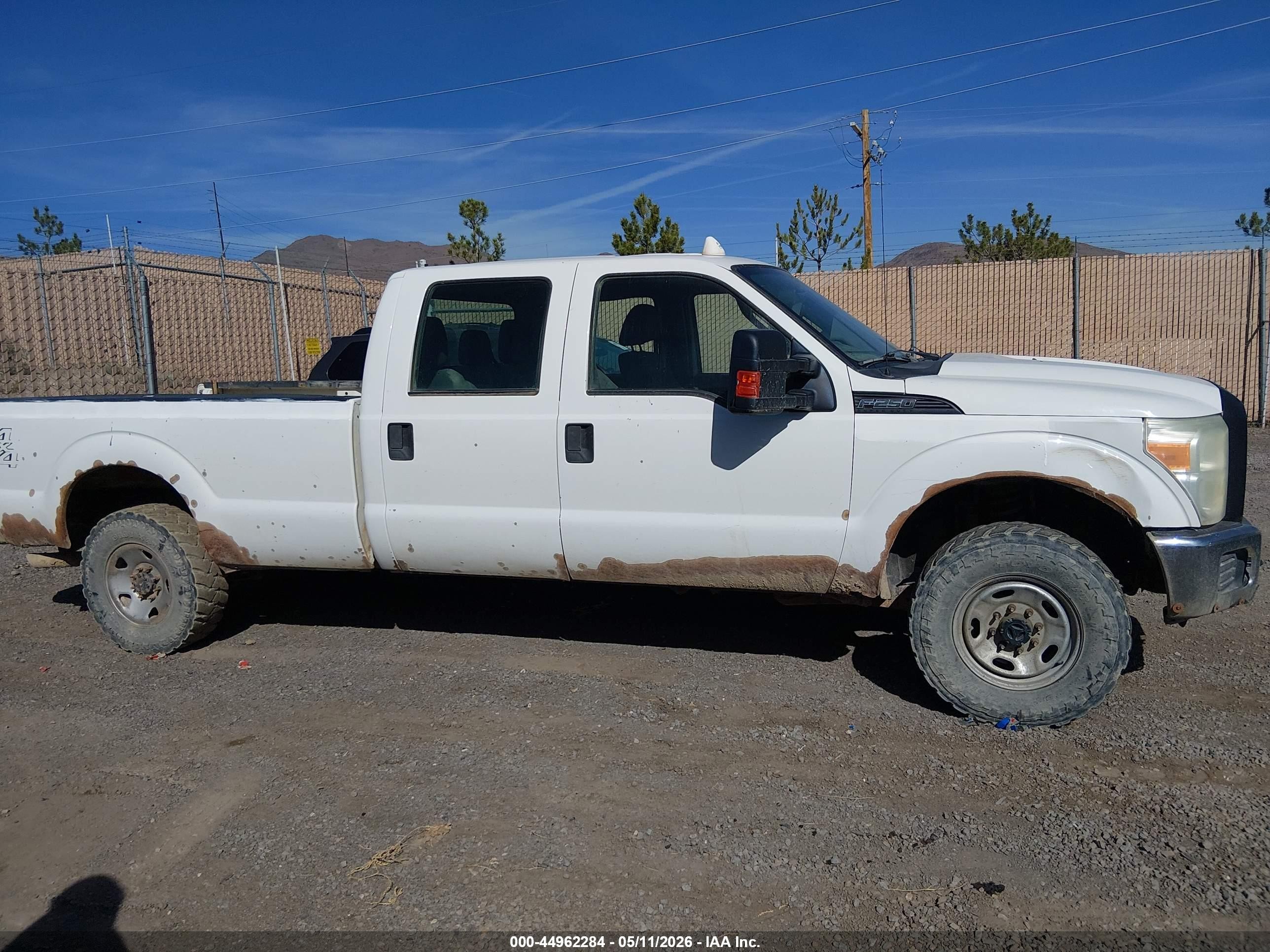 2011 Ford F-250 Xl White vin: 1FT7W2B69BEC69324