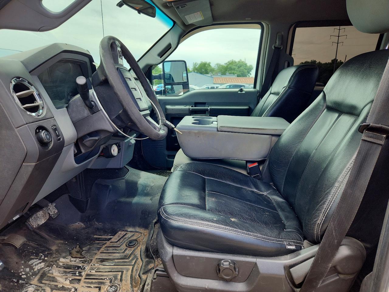 2012 Ford F250 Super Duty White vin: 1FT7W2B69CEB74666