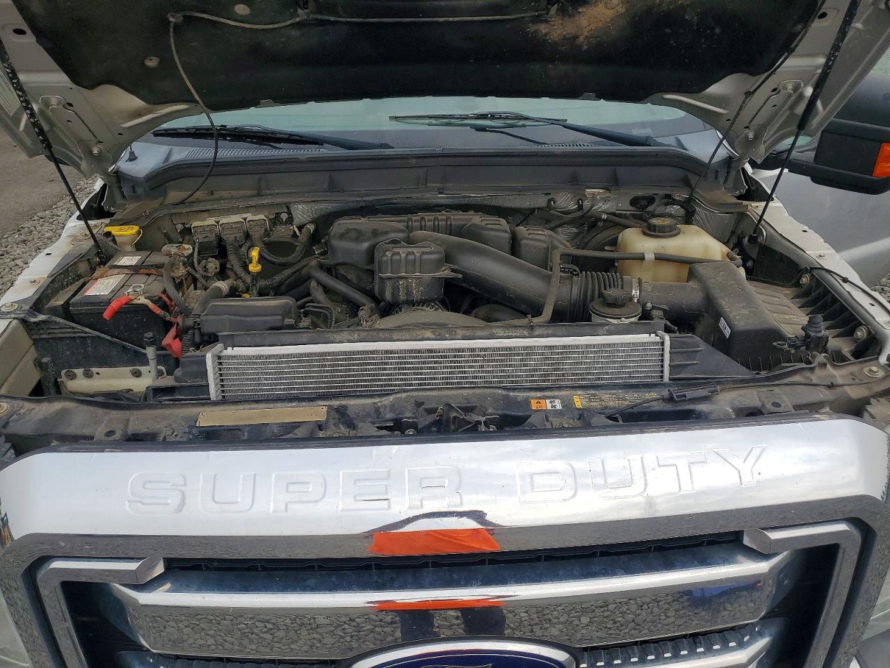 2014 Ford F250 Super Duty Silver vin: 1FT7W2B69EEA44888