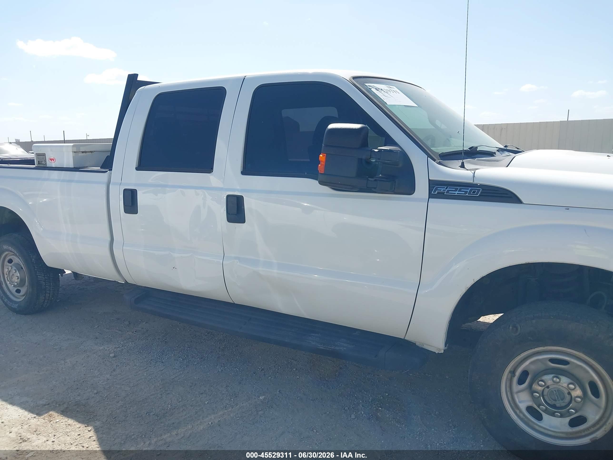 2015 Ford F-250 Lariat/xl/xlt White vin: 1FT7W2B69FEA39434