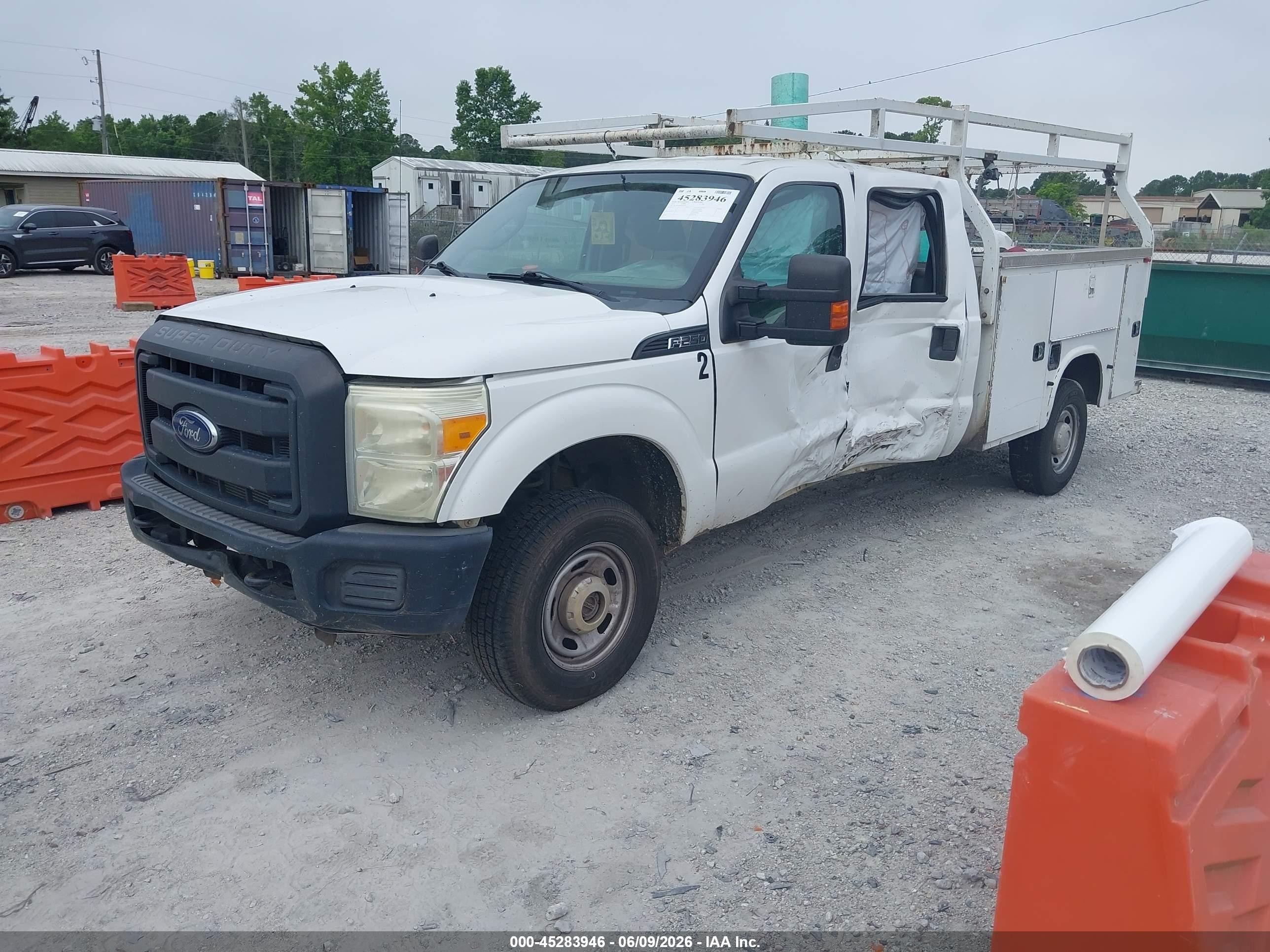 2015 Ford F-250 Xl White vin: 1FT7W2B69FEB07697