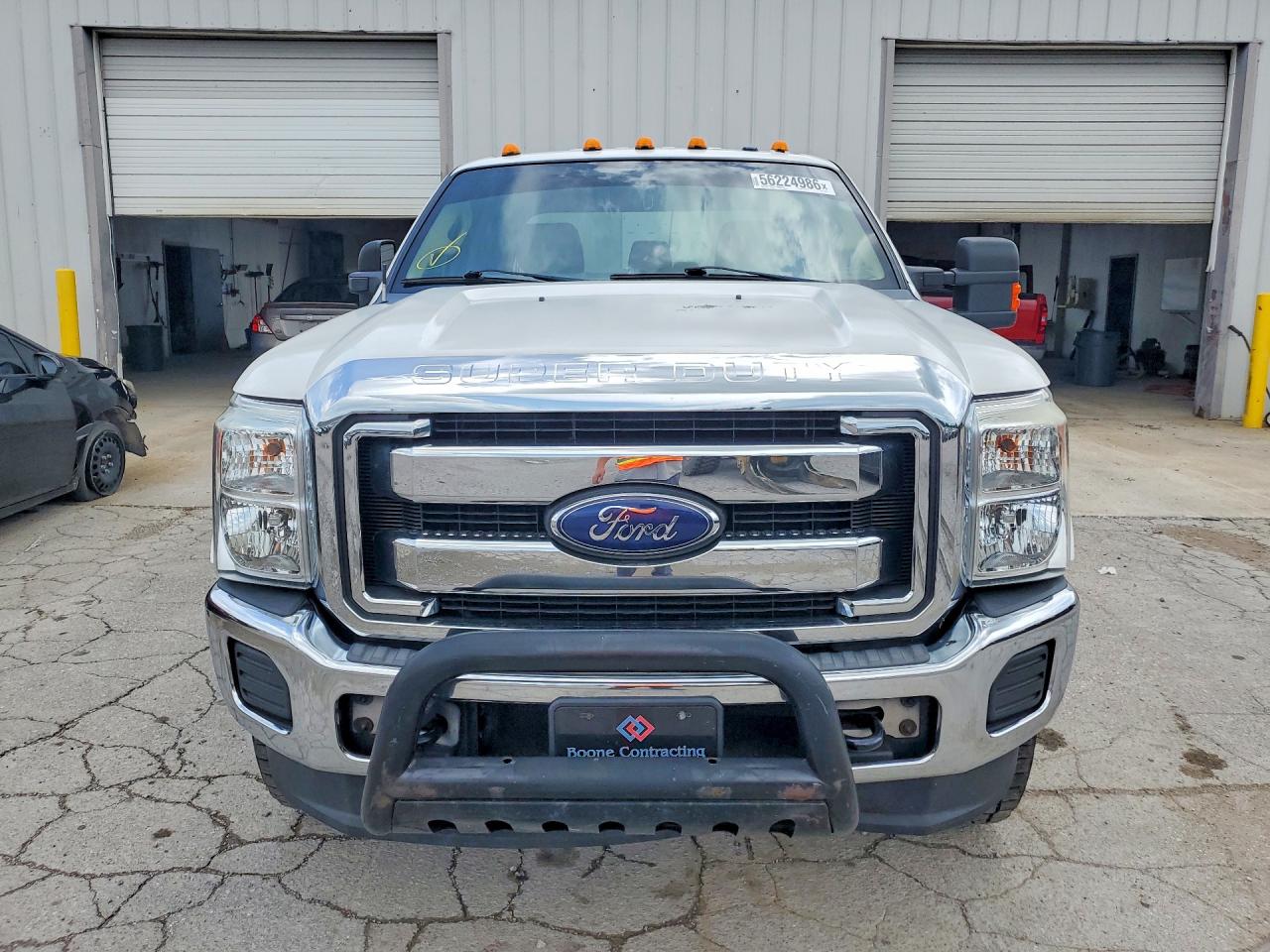 2015 Ford F250 Super Duty Белый vin: 1FT7W2B69FEC94780