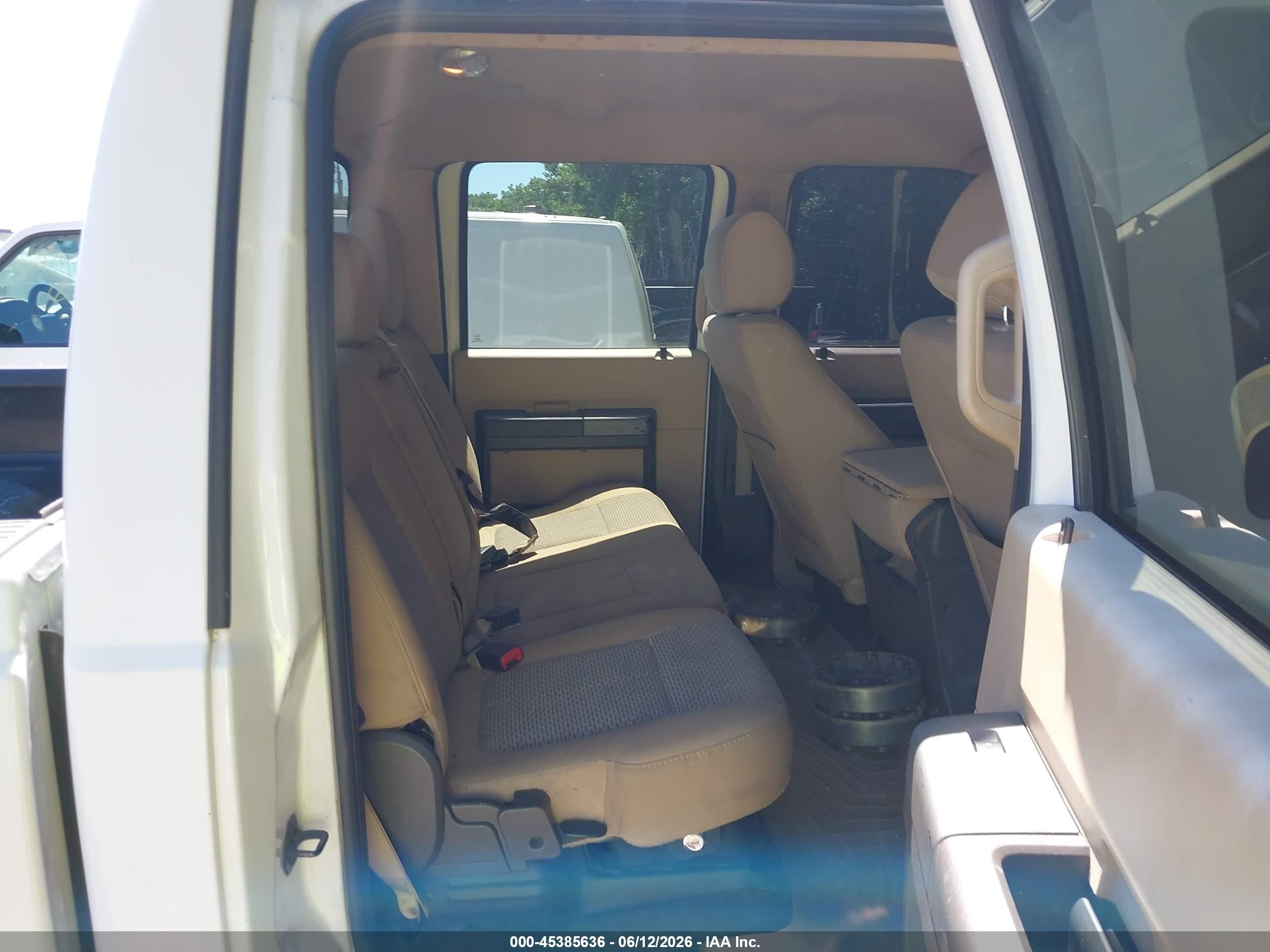 2012 Ford Super Duty F-250 Srw Xlt White vin: 1FT7W2B6XCEB28781