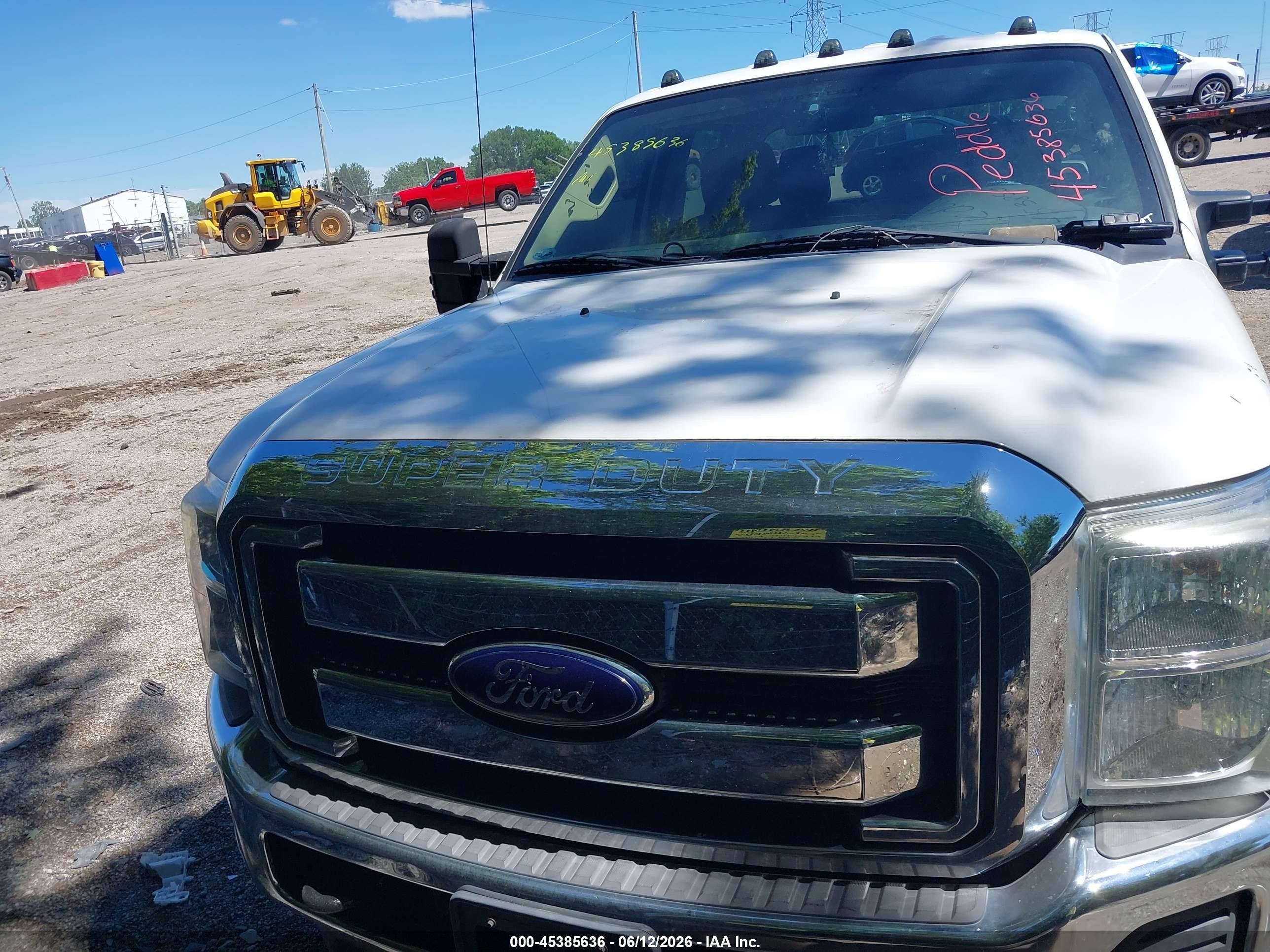 2012 Ford Super Duty F-250 Srw Xlt White vin: 1FT7W2B6XCEB28781
