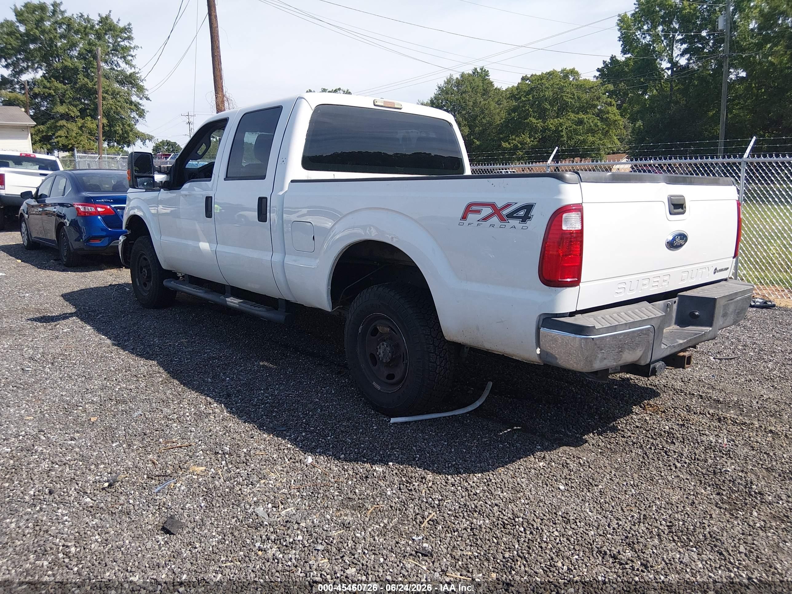 2015 Ford F-250 Xl Белый vin: 1FT7W2B6XFEA14235