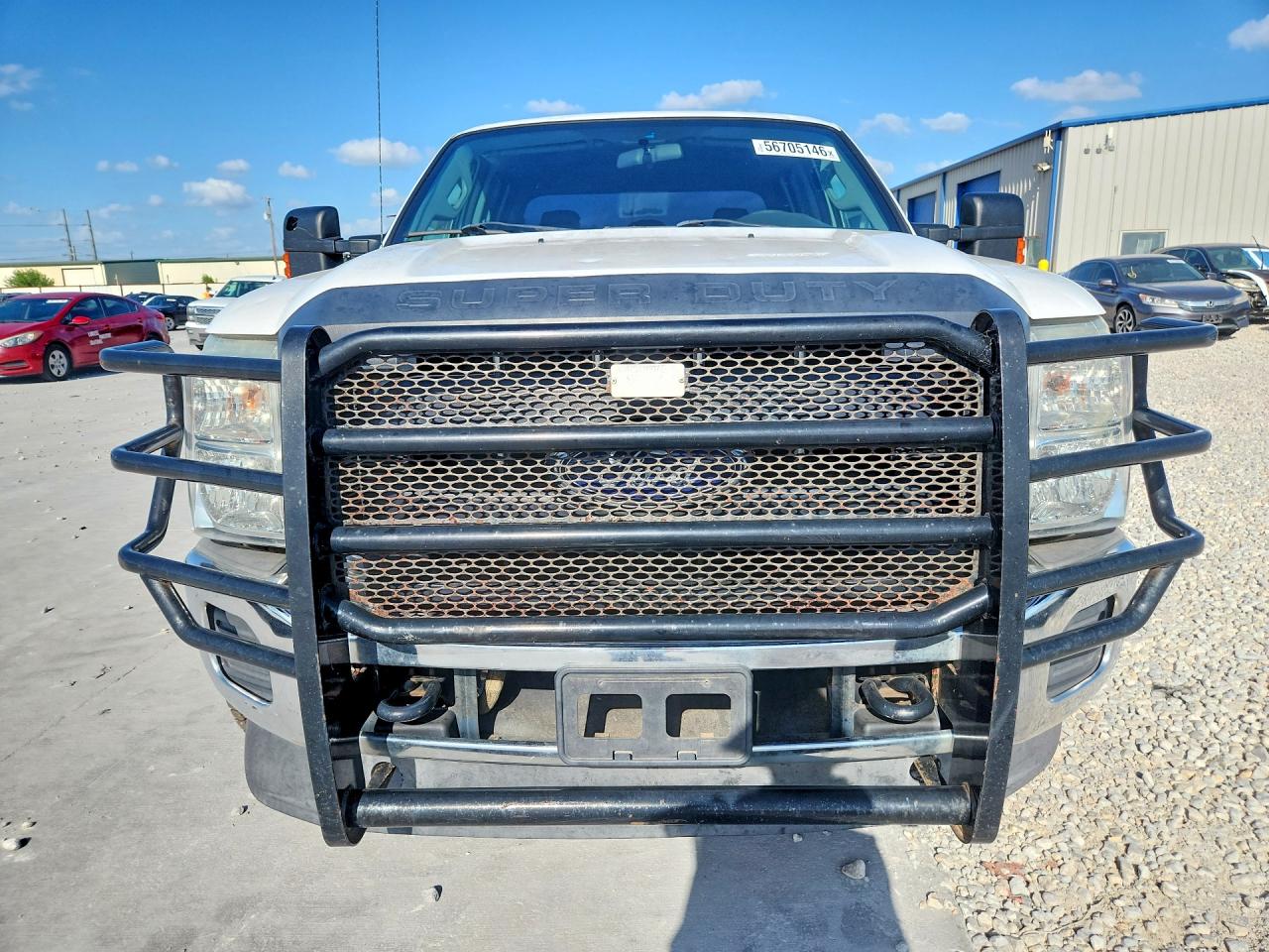 2015 Ford F250 Super Duty White vin: 1FT7W2B6XFEA82972