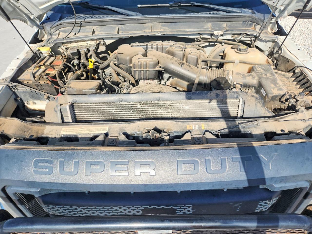 2015 Ford F250 Super Duty White vin: 1FT7W2B6XFEA82972