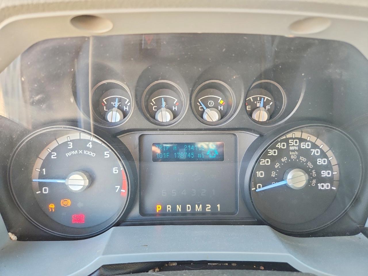 2015 Ford F250 Super Duty White vin: 1FT7W2B6XFEA82972