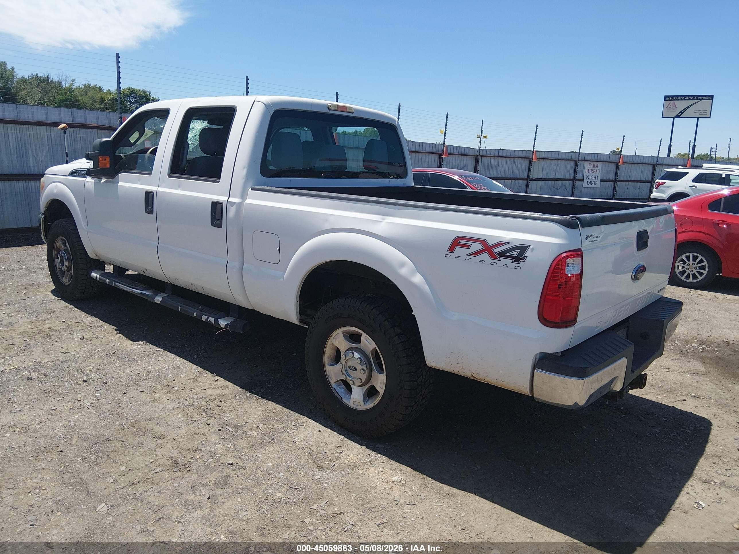 2015 Ford F-250 Xl Белый vin: 1FT7W2B6XFEC76238