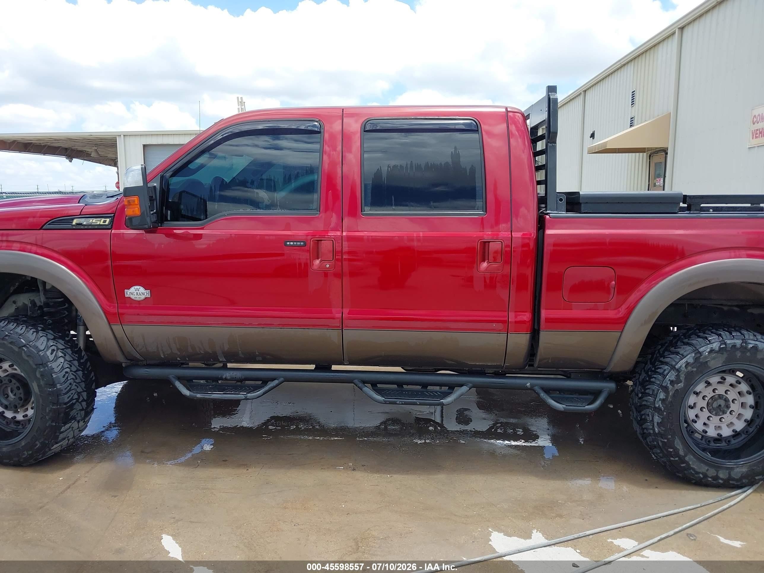 2015 Ford F-250 Lariat Maroon vin: 1FT7W2B6XFED27785