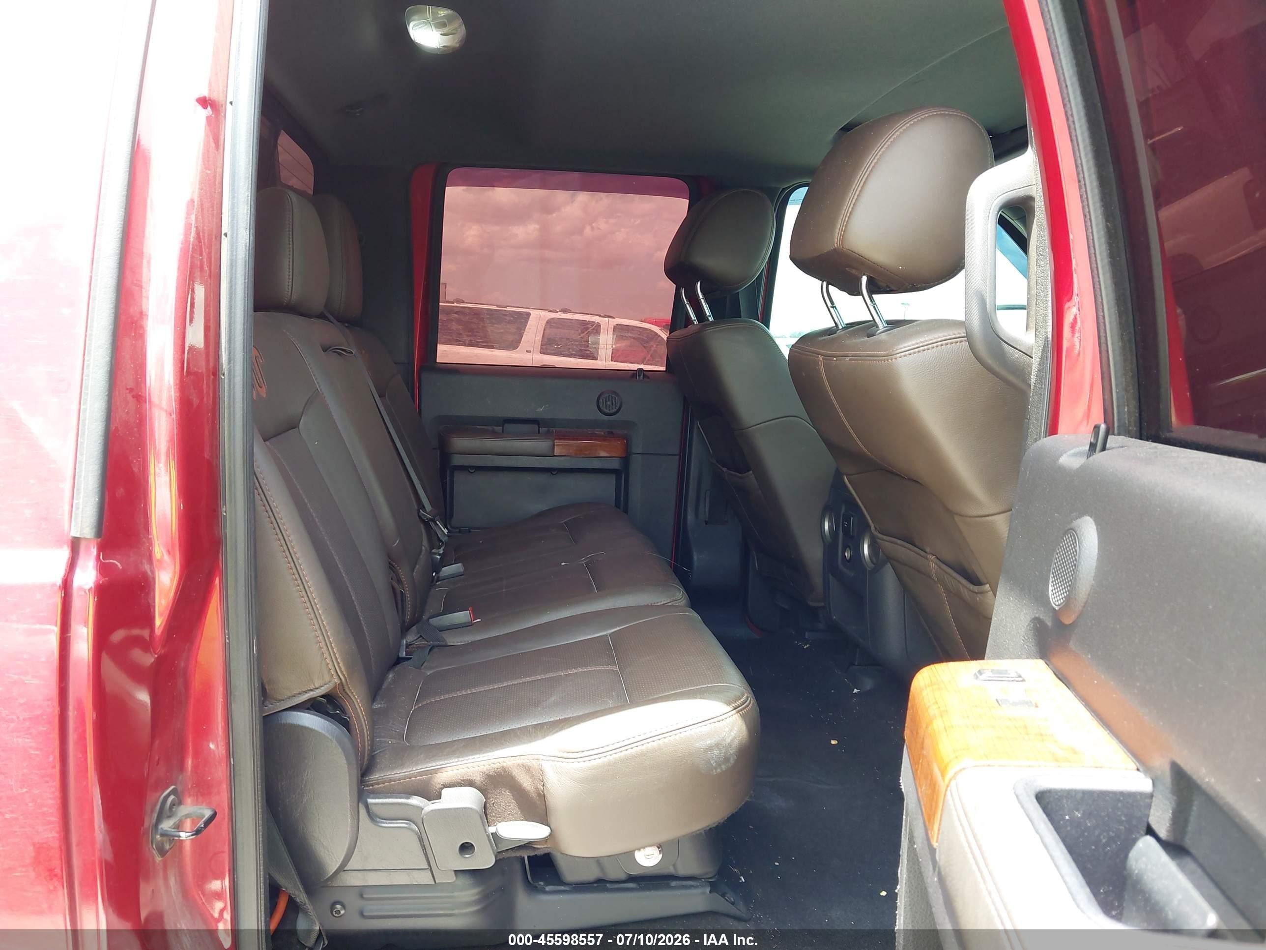 2015 Ford F-250 Lariat Maroon vin: 1FT7W2B6XFED27785