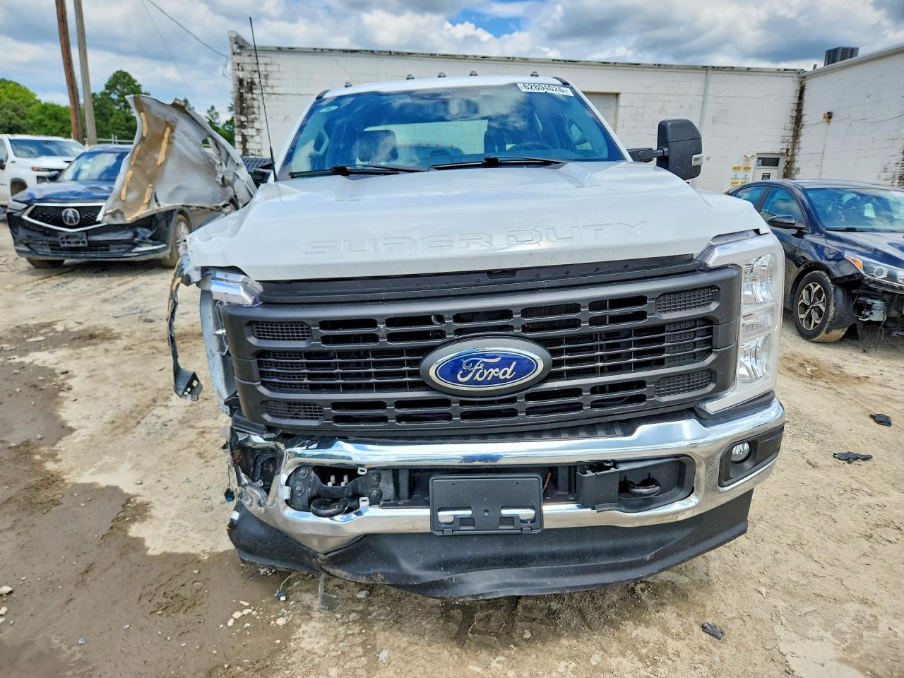 2024 Ford F250 Super Duty White vin: 1FT7W2BA5REE85847