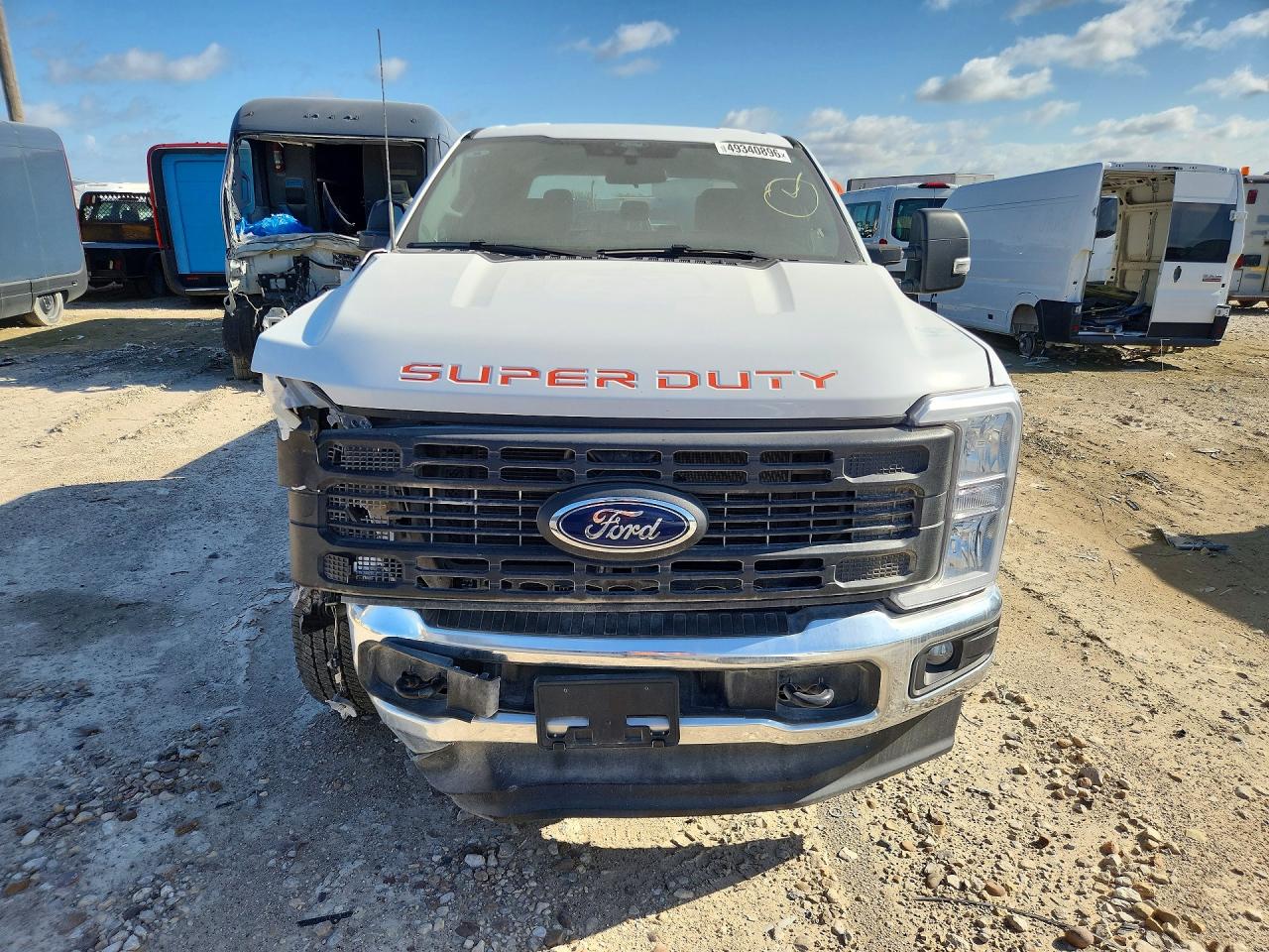 2025 Ford F250 Super Duty White vin: 1FT7W2BA5SEC69938