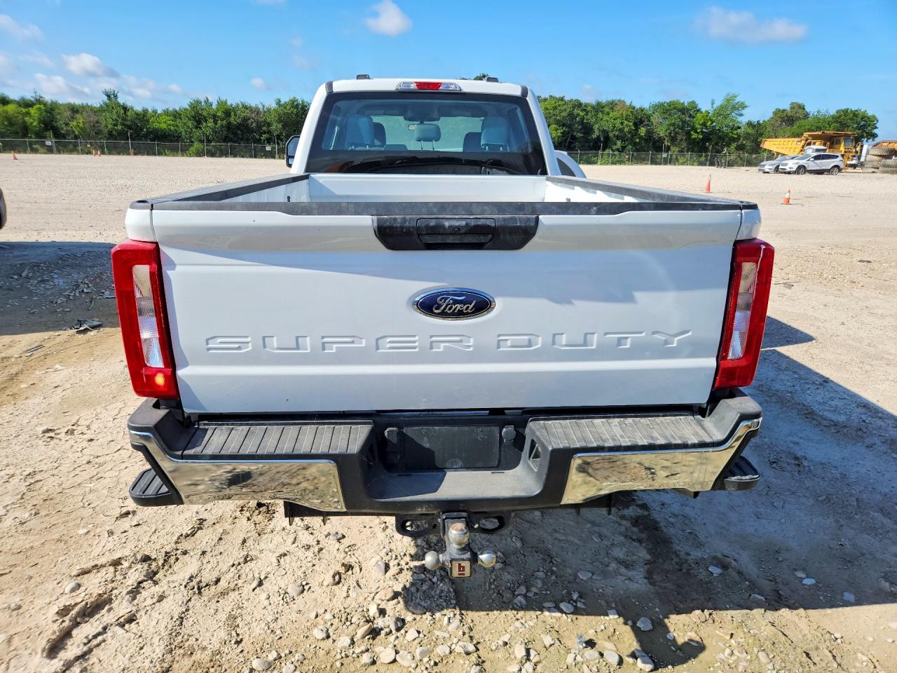 2025 Ford F250 Super Duty White vin: 1FT7W2BA5SEC69938