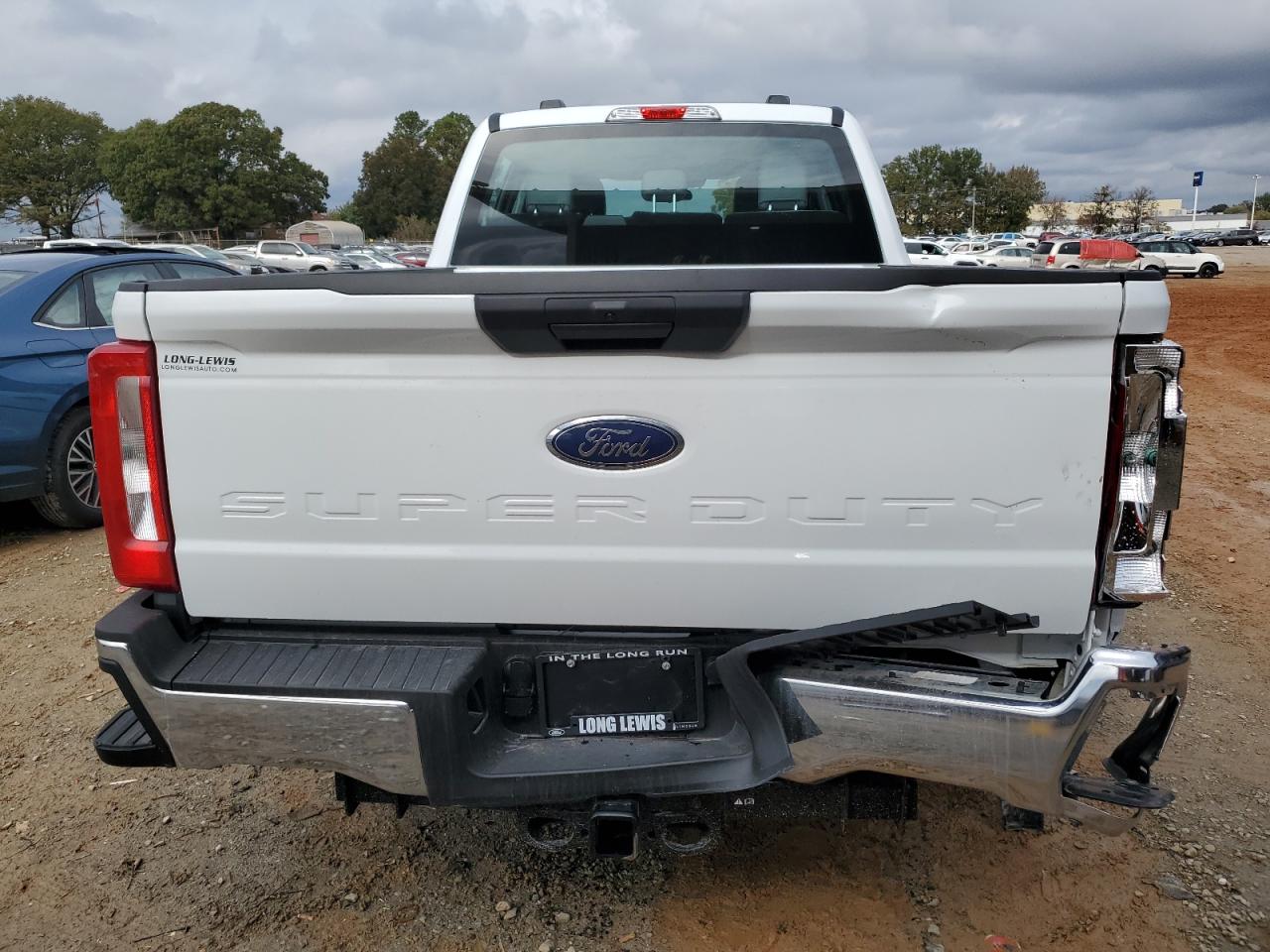 2024 Ford F250 Super Duty White vin: 1FT7W2BA8REE34648