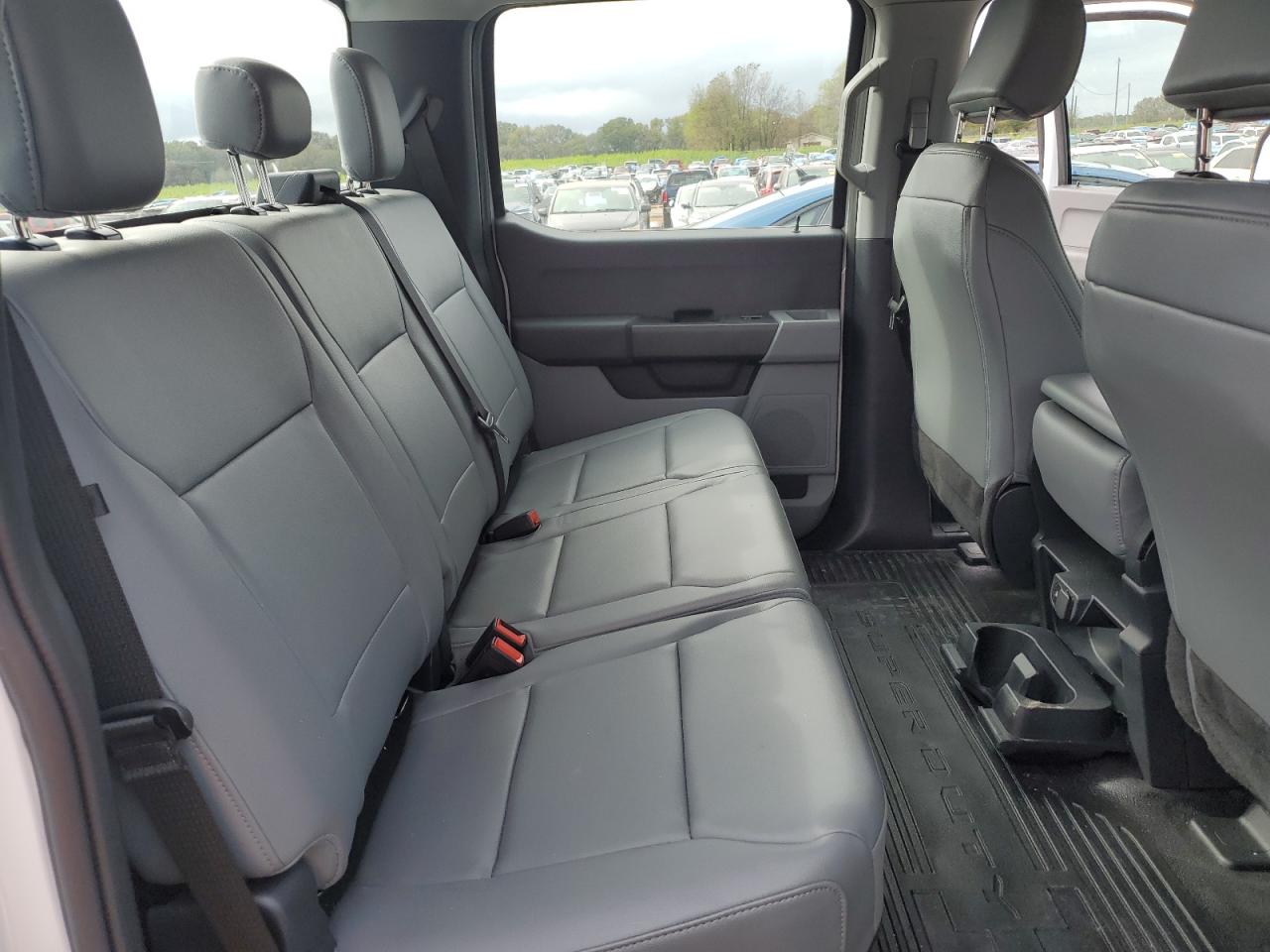 2024 Ford F250 Super Duty White vin: 1FT7W2BA8REE34648