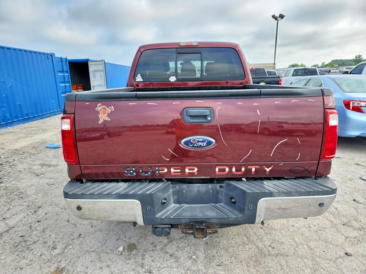 2011 Ford F250 Super Duty Burgundy vin: 1FT7W2BT0BEB18216