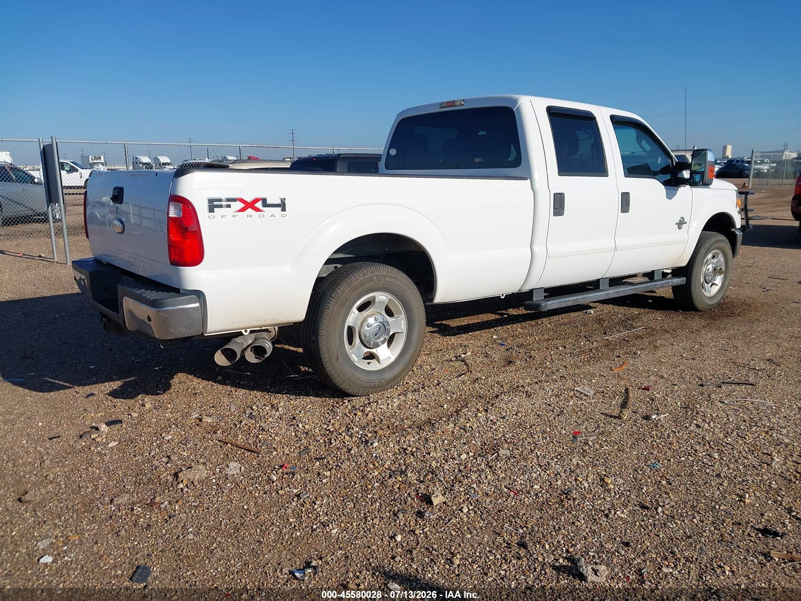 2011 Ford Super Duty F-250 Srw Xlt White vin: 1FT7W2BT0BEC24648