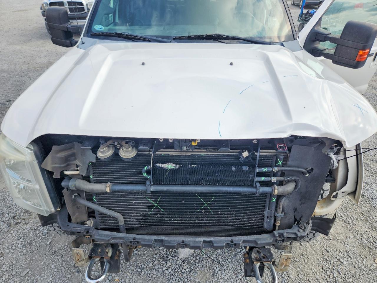 2011 Ford F250 Super Duty Белый vin: 1FT7W2BT0BEC50103