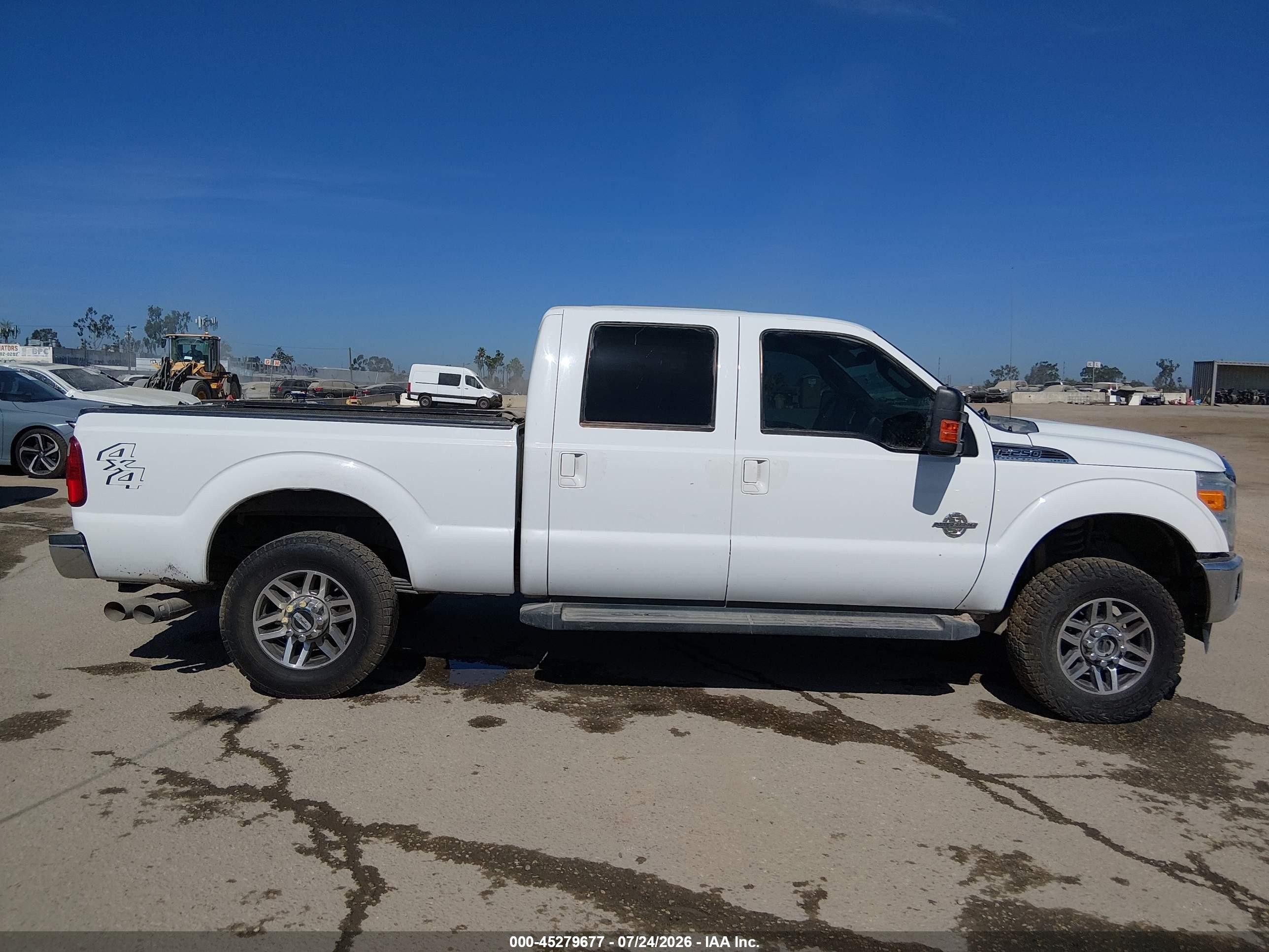 2012 Ford F-250 Lariat White vin: 1FT7W2BT0CEA18831